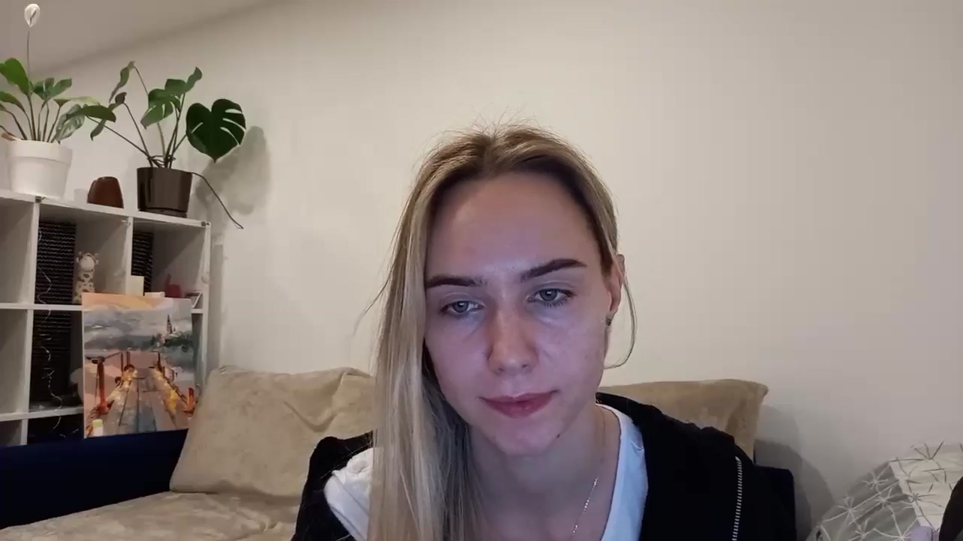 Gallery image thumbnail from Ocean__Soul's myfreecams stream on, 04/07/2025, 21:00 image 8 of 20