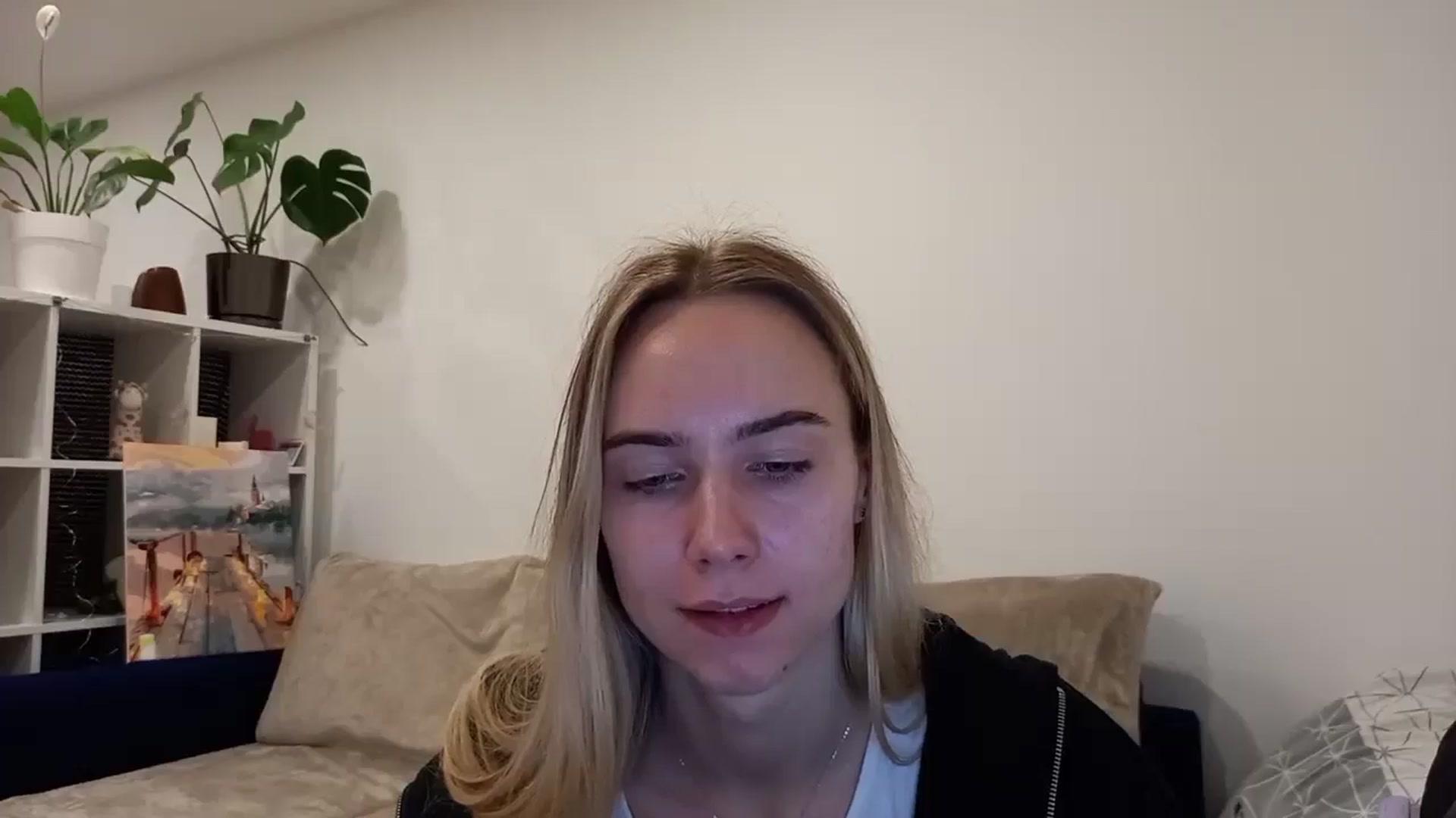 Gallery image thumbnail from Ocean__Soul's myfreecams stream on, 04/07/2025, 21:00 image 4 of 20