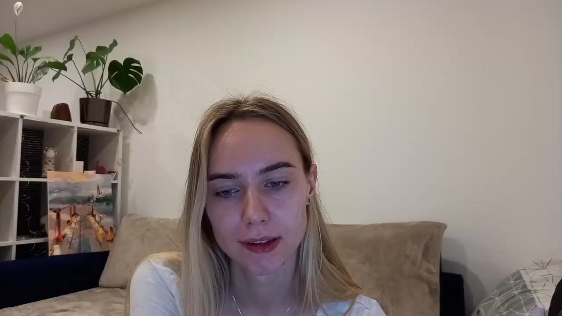 Gallery image thumbnail from Ocean__Soul's myfreecams stream on, 04/07/2025, 23:01 image 2 of 20