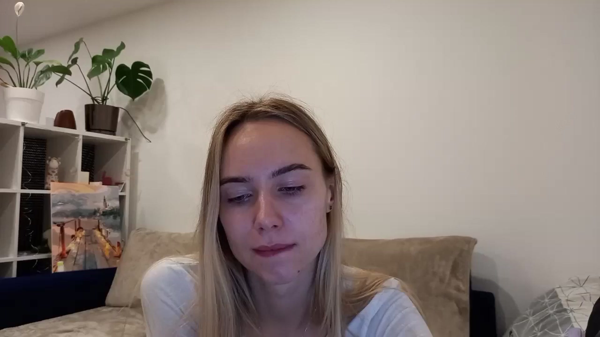 Gallery image thumbnail from Ocean__Soul's myfreecams stream on, 04/07/2025, 23:01 image 18 of 20
