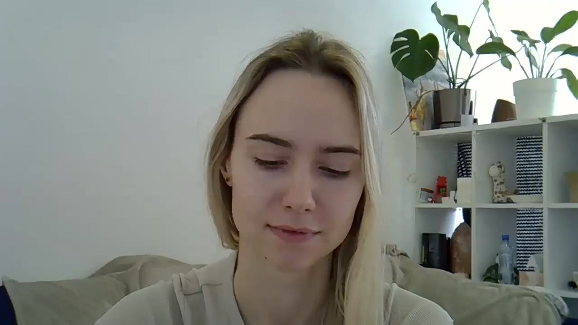 Gallery image thumbnail from Ocean__Soul's myfreecams stream on, 04/13/2025, 11:07 image 20 of 20