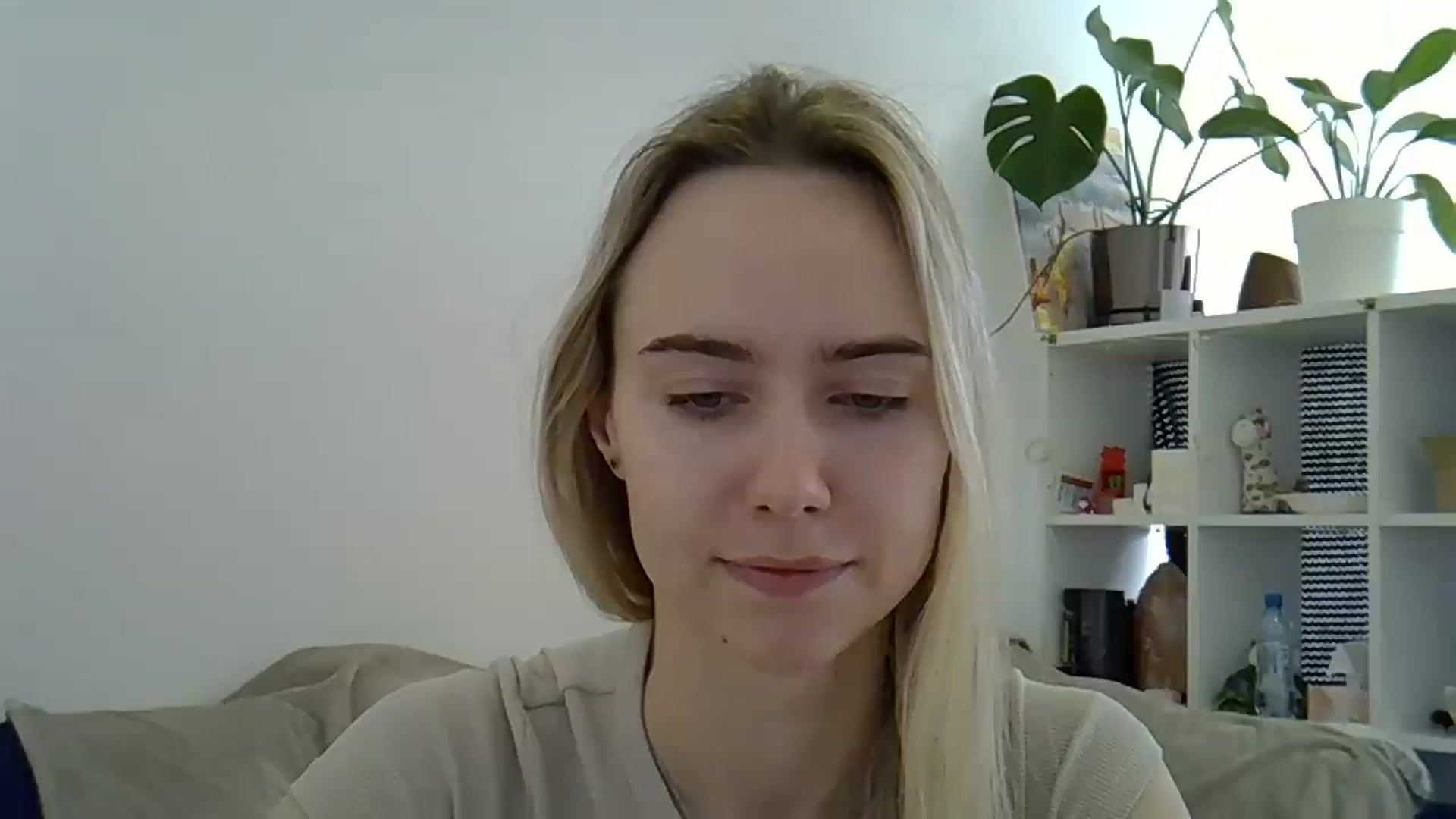 Gallery image thumbnail from Ocean__Soul's myfreecams stream on, 04/13/2025, 11:07 image 17 of 20