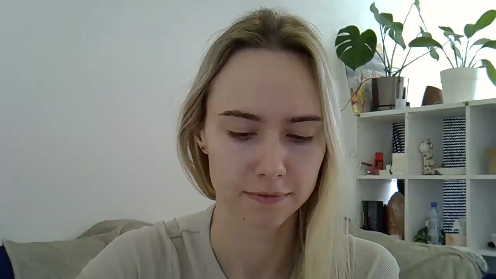 Gallery image thumbnail from Ocean__Soul's myfreecams stream on, 04/13/2025, 11:07 image 14 of 20