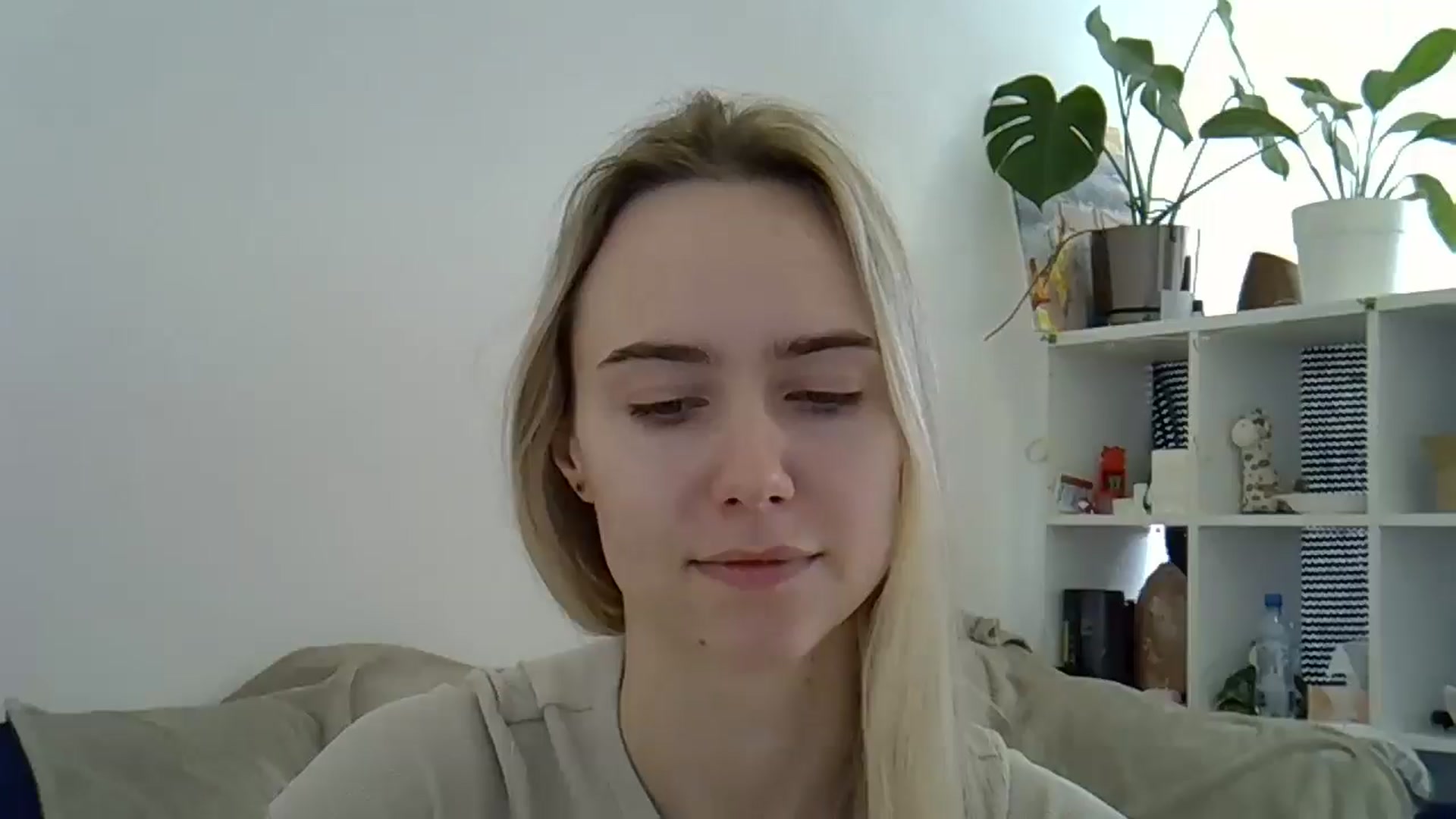 Gallery image thumbnail from Ocean__Soul's myfreecams stream on, 04/13/2025, 11:07 image 19 of 20