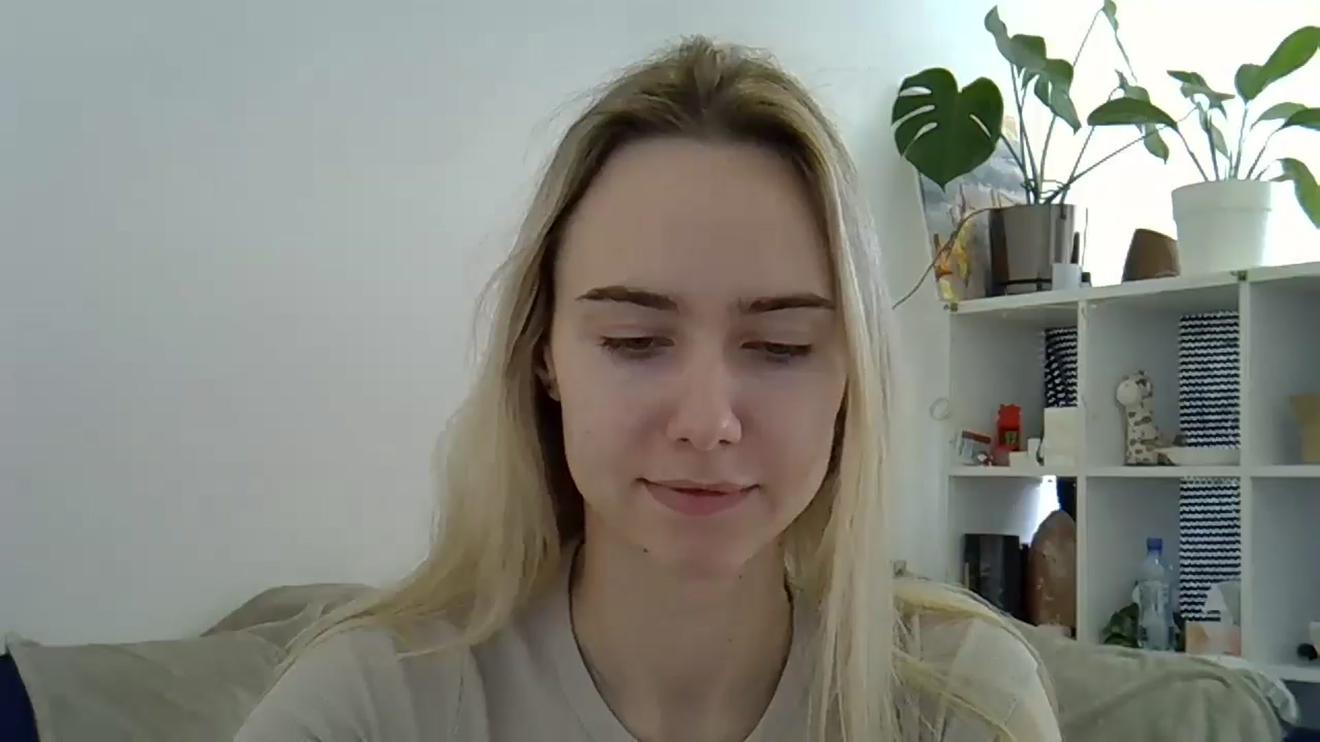 Gallery image thumbnail from Ocean__Soul's myfreecams stream on, 04/13/2025, 11:07 image 9 of 20