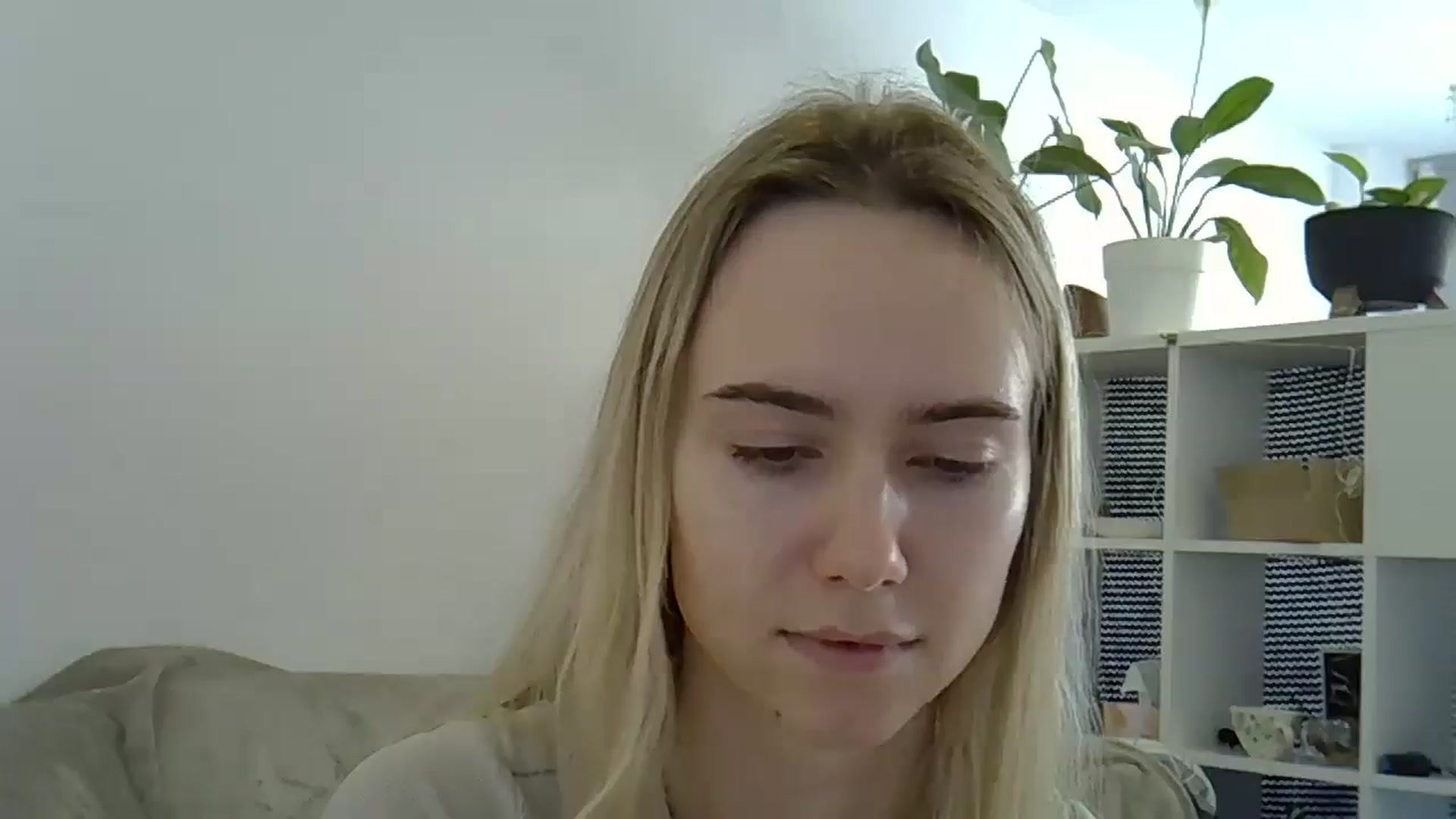 Gallery image thumbnail from Ocean__Soul's myfreecams stream on, 04/13/2025, 13:03 image 4 of 20