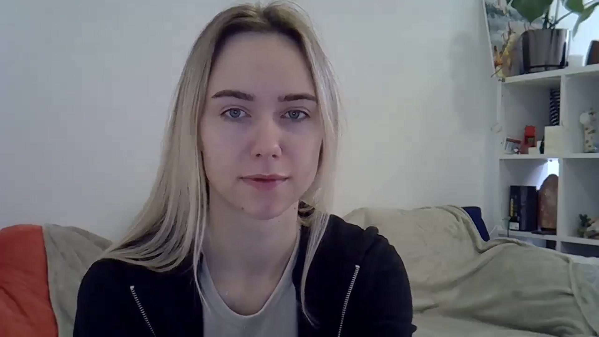 Gallery image thumbnail from Ocean__Soul's myfreecams stream on, 04/16/2025, 06:24 image 3 of 20