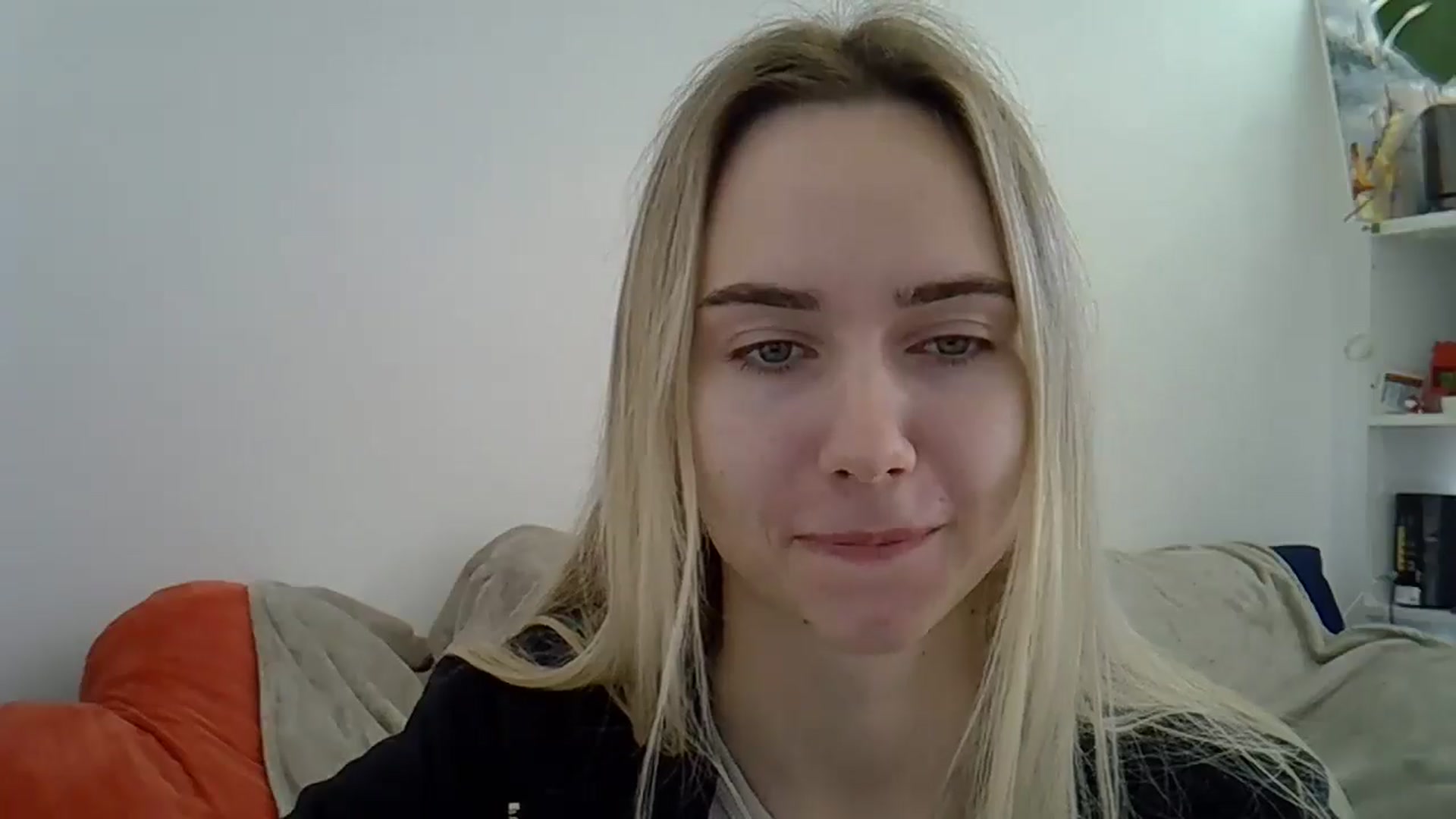 Gallery image thumbnail from Ocean__Soul's myfreecams stream on, 04/16/2025, 07:59 image 16 of 20