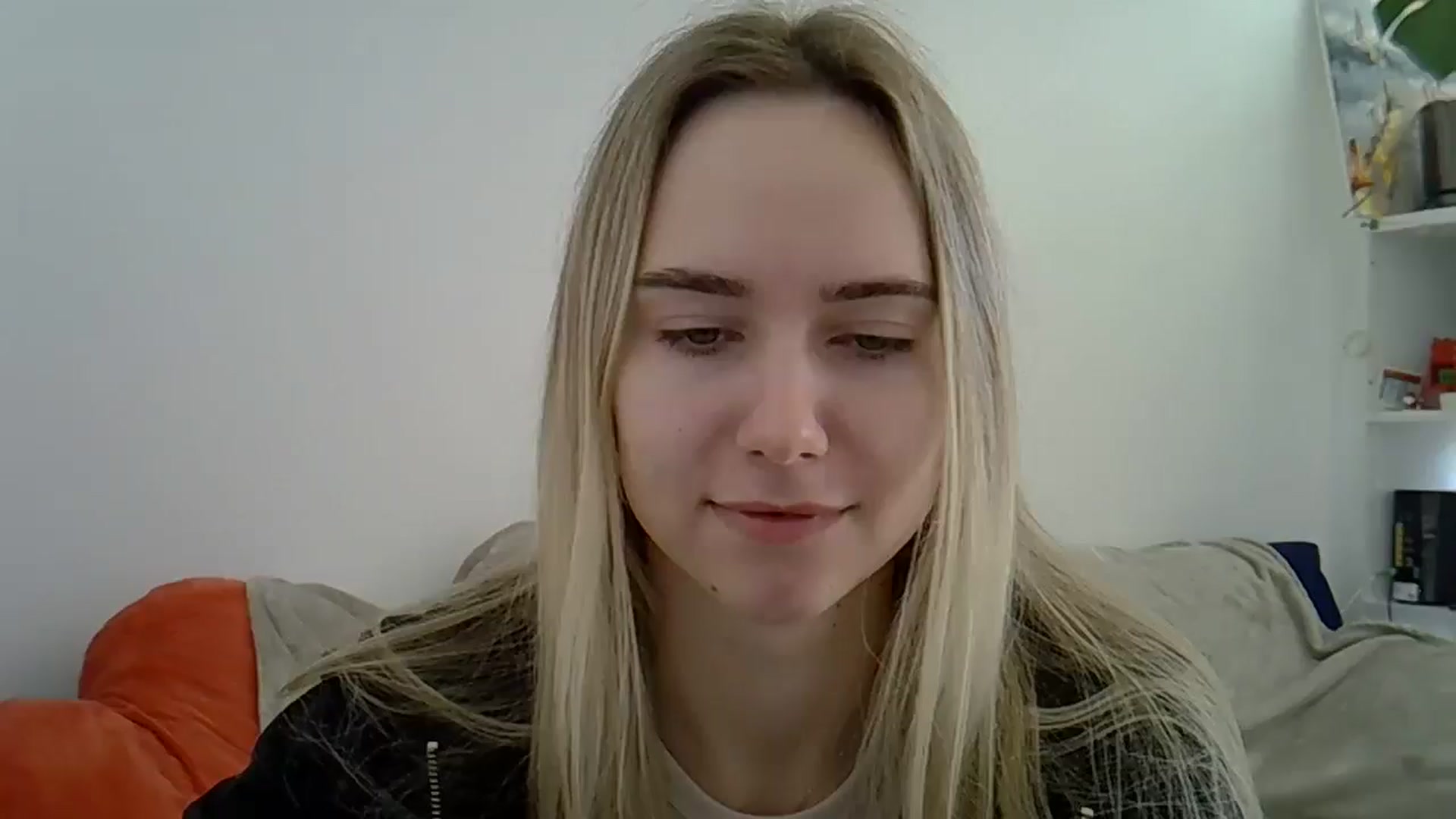 Gallery image thumbnail from Ocean__Soul's myfreecams stream on, 04/16/2025, 07:59 image 1 of 20