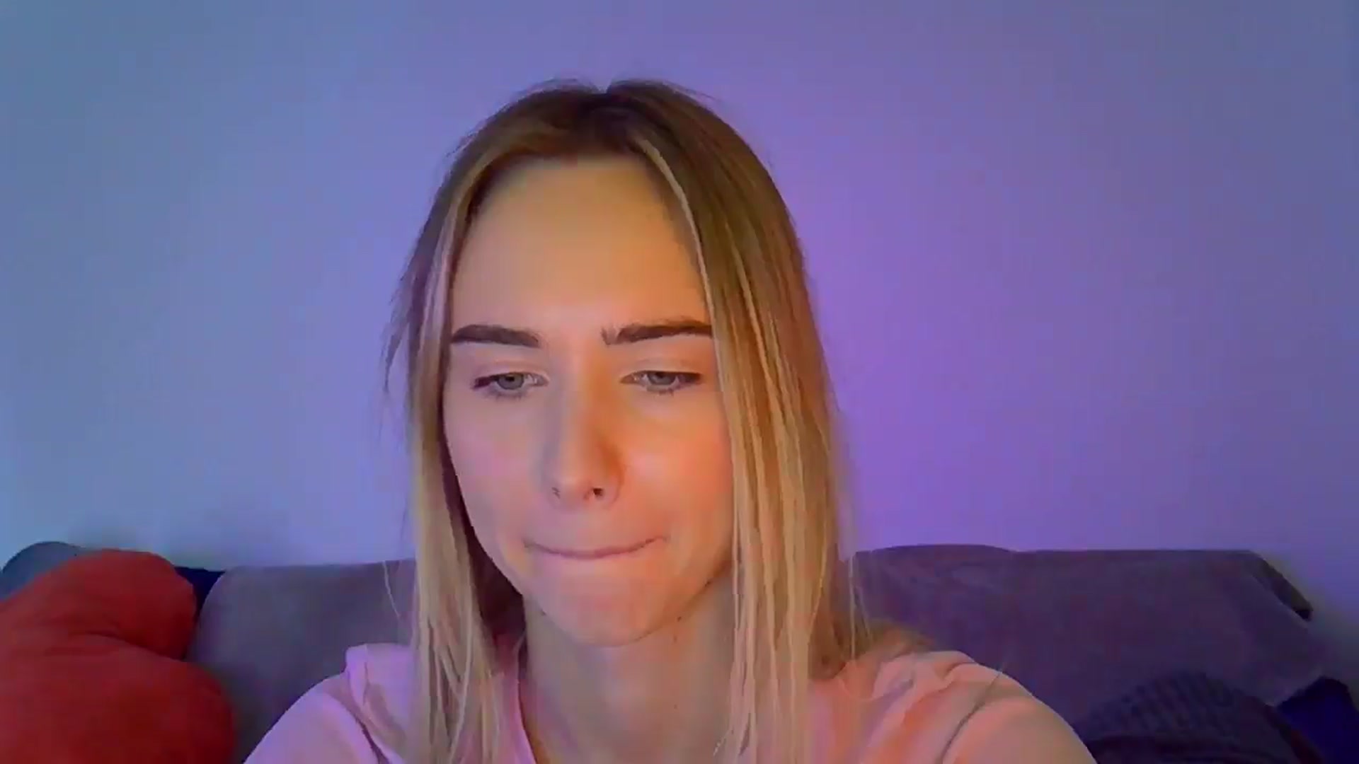 Gallery image thumbnail from Ocean__Soul's myfreecams stream on, 04/18/2025, 16:23 image 12 of 20