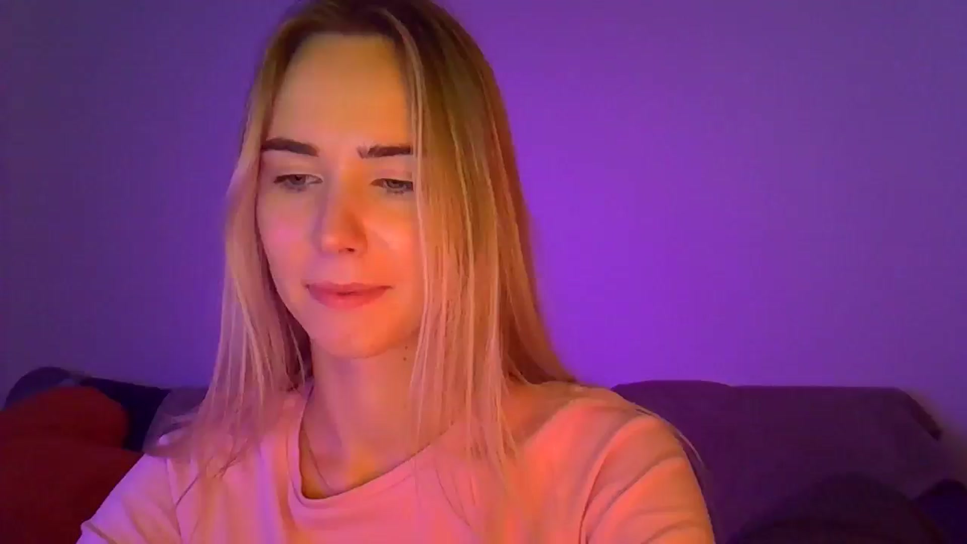 Gallery image thumbnail from Ocean__Soul's myfreecams stream on, 04/18/2025, 18:42 image 20 of 20