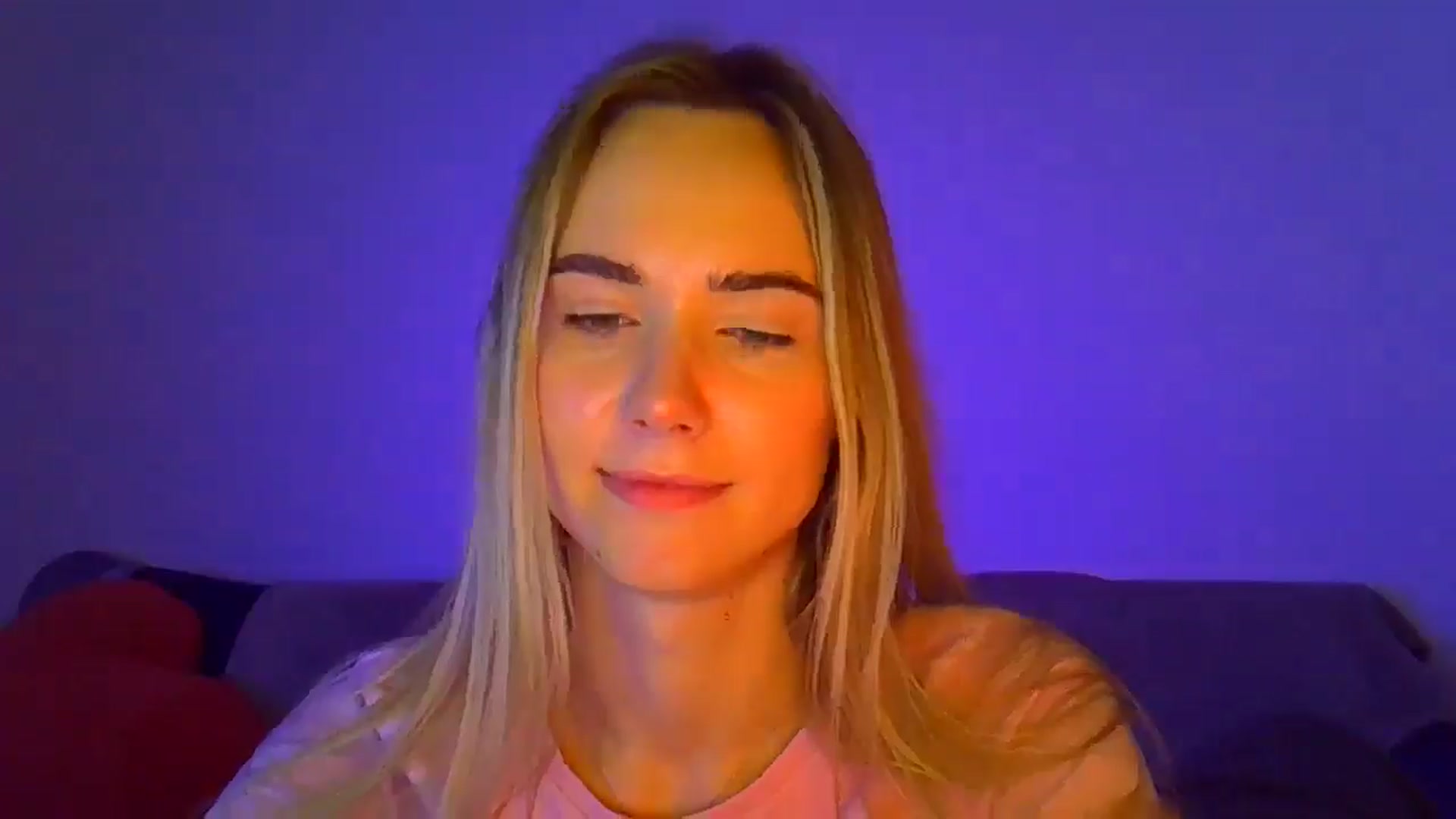 Gallery image thumbnail from Ocean__Soul's myfreecams stream on, 04/18/2025, 19:52 image 7 of 20