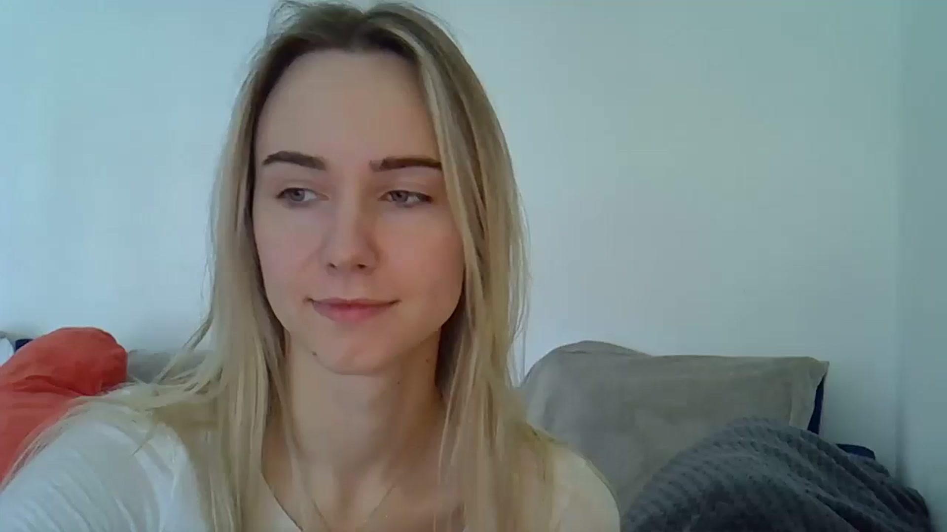 Gallery image thumbnail from Ocean__Soul's myfreecams stream on, 04/19/2025, 12:11 image 1 of 20