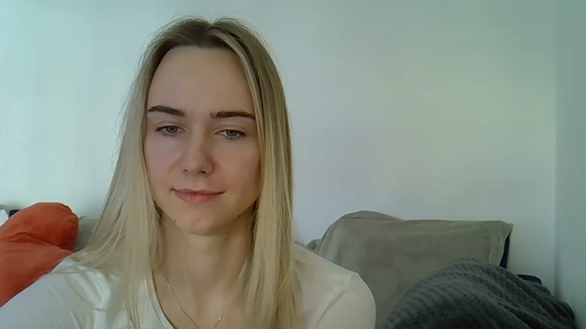 Gallery image thumbnail from Ocean__Soul's myfreecams stream on, 04/19/2025, 13:58 image 9 of 20