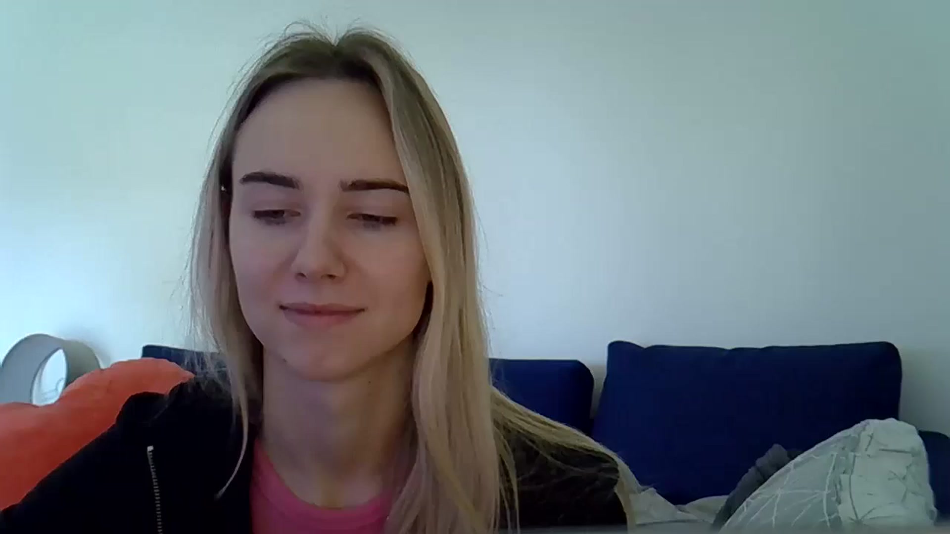 Gallery image thumbnail from Ocean__Soul's myfreecams stream on, 04/20/2025, 08:29 image 19 of 20