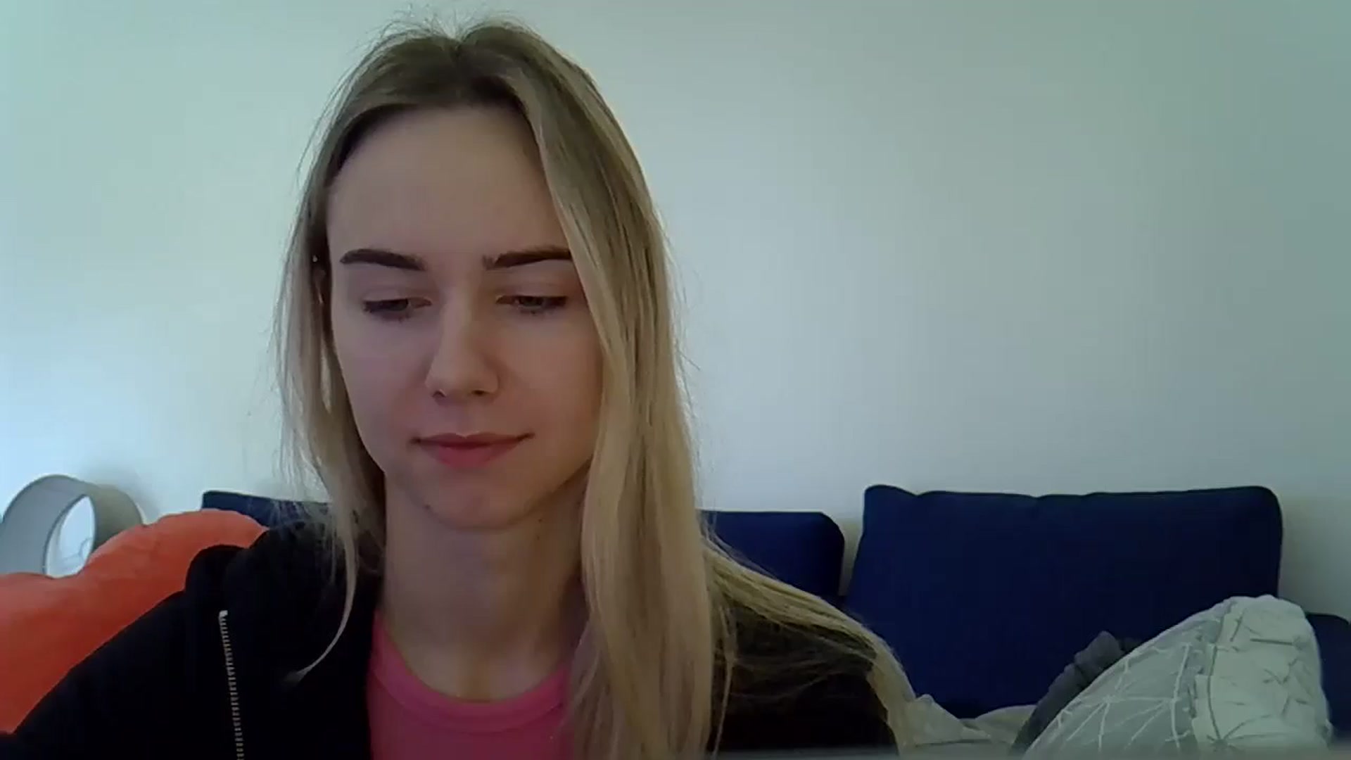 Gallery image thumbnail from Ocean__Soul's myfreecams stream on, 04/20/2025, 08:29 image 7 of 20