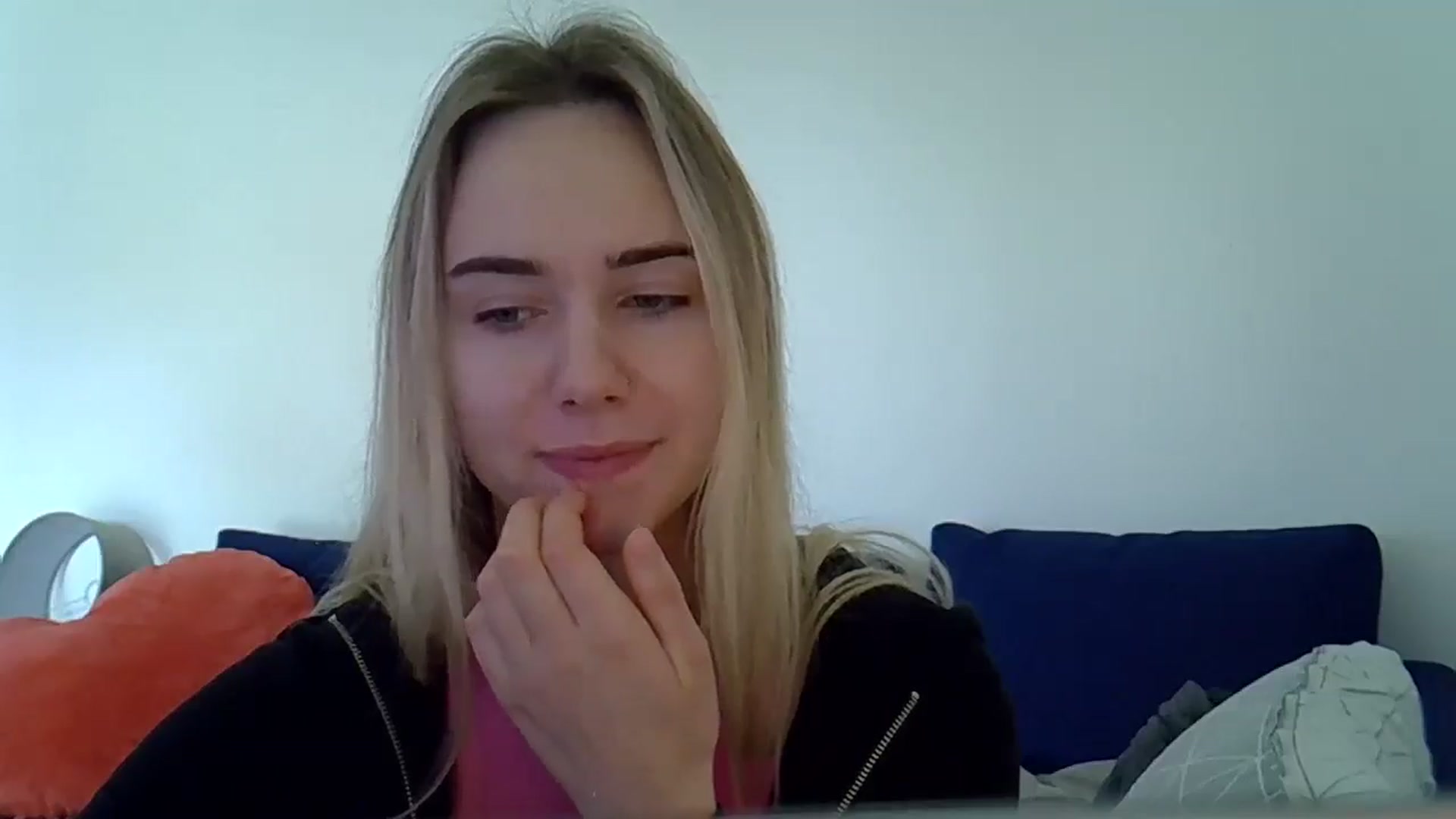 Gallery image thumbnail from Ocean__Soul's myfreecams stream on, 04/20/2025, 09:30 image 5 of 20