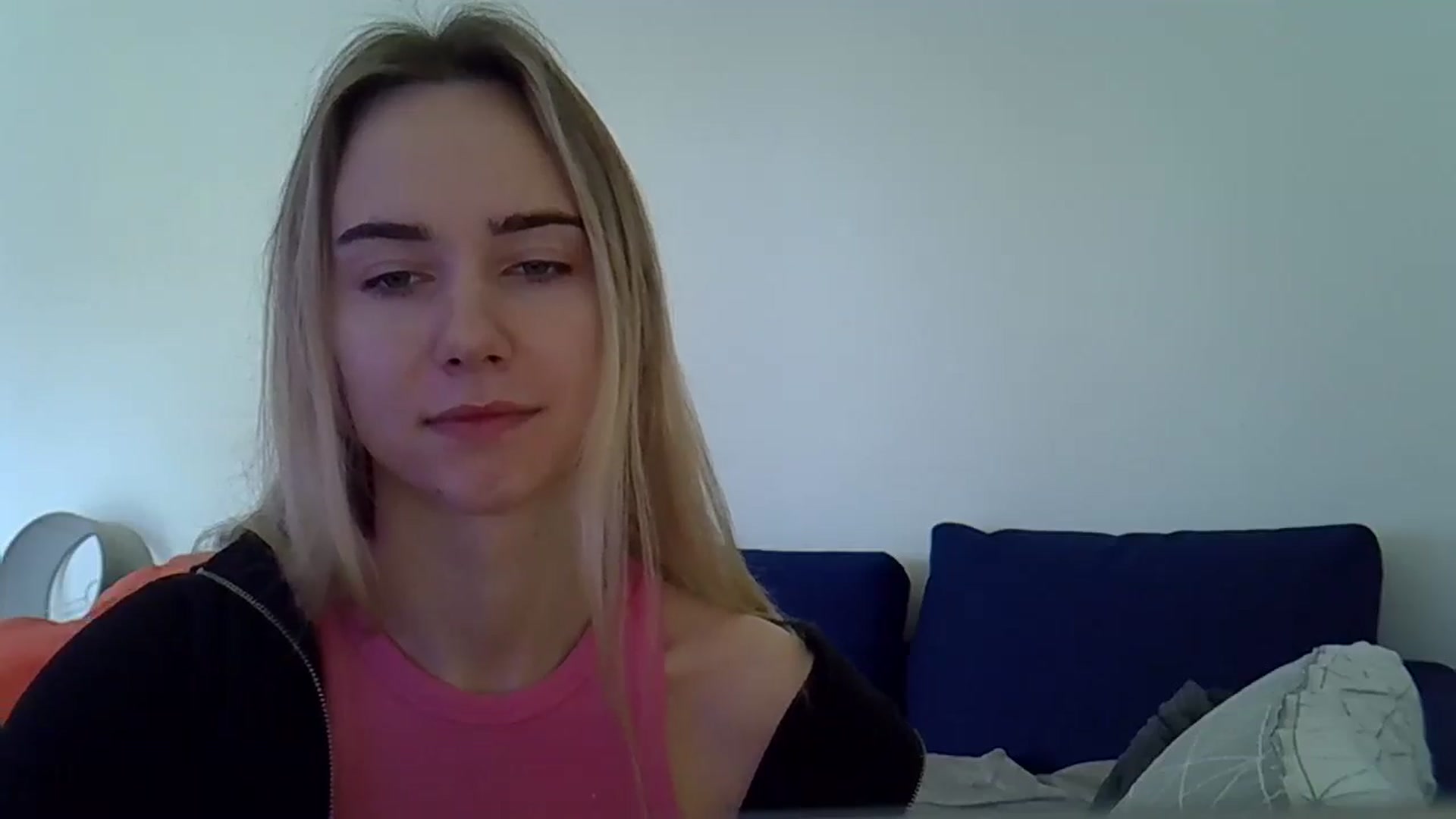 Gallery image thumbnail from Ocean__Soul's myfreecams stream on, 04/20/2025, 09:30 image 2 of 20