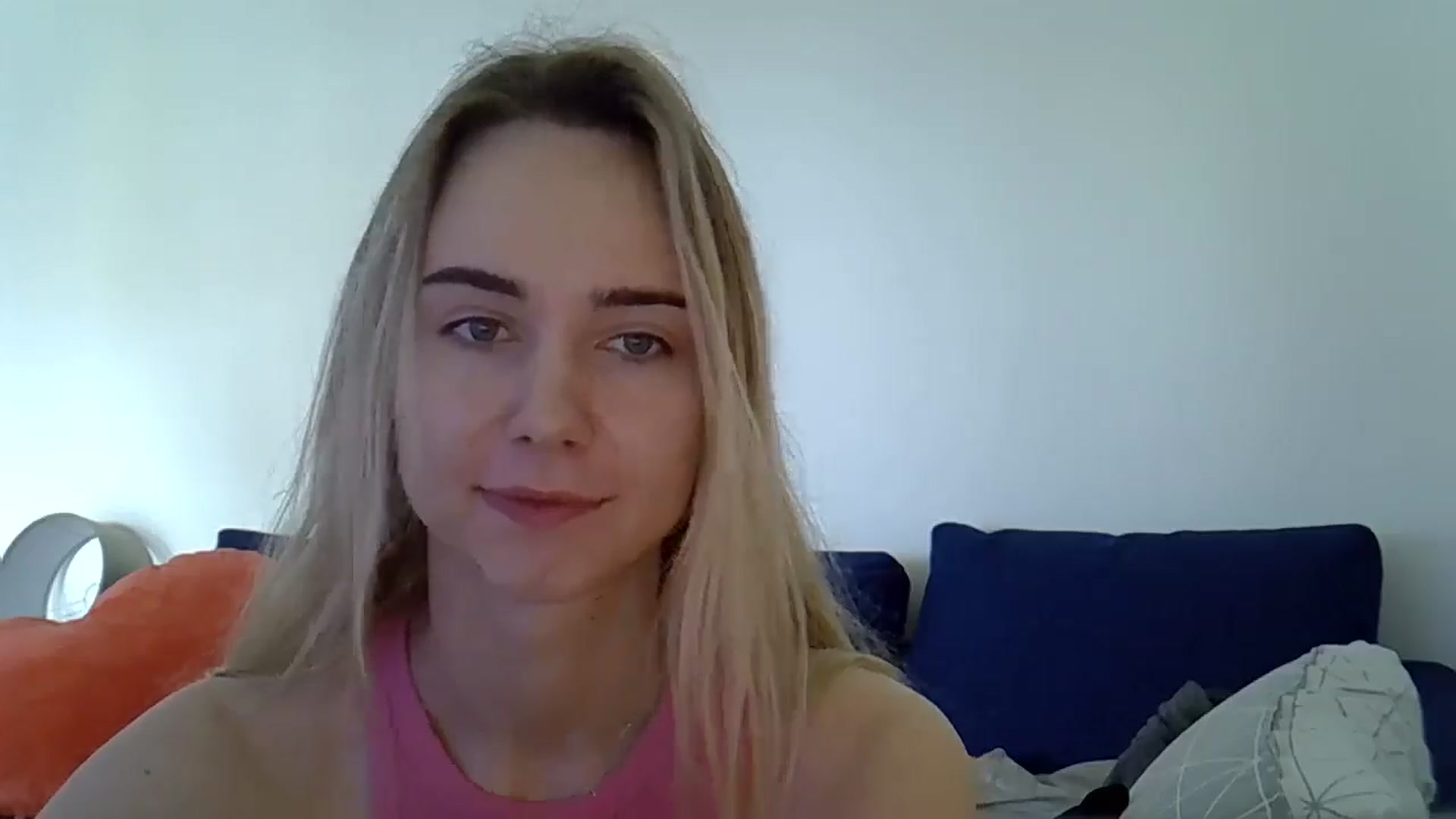 Gallery image thumbnail from Ocean__Soul's myfreecams stream on, 04/20/2025, 10:50 image 5 of 20