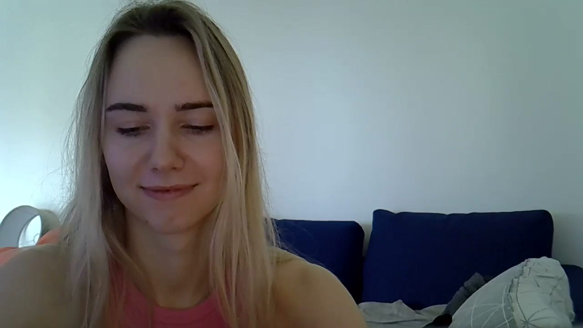 Gallery image thumbnail from Ocean__Soul's myfreecams stream on, 04/20/2025, 10:50 image 8 of 20