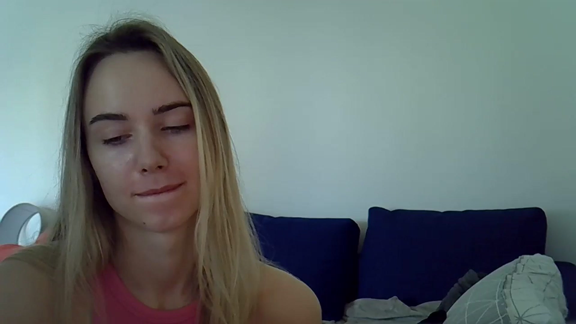 Gallery image thumbnail from Ocean__Soul's myfreecams stream on, 04/20/2025, 11:56 image 9 of 20