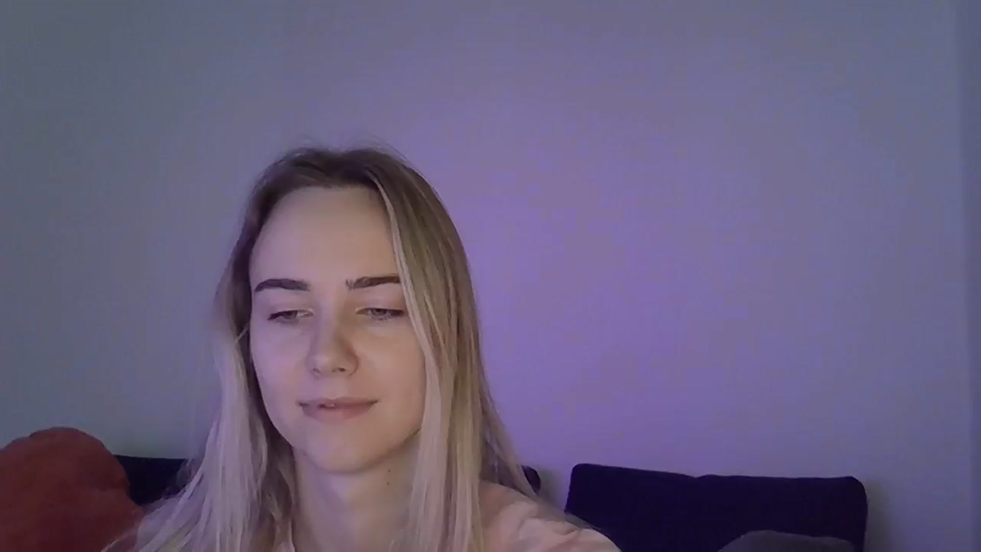 Gallery image thumbnail from Ocean__Soul's myfreecams stream on, 04/21/2025, 09:50 image 9 of 20
