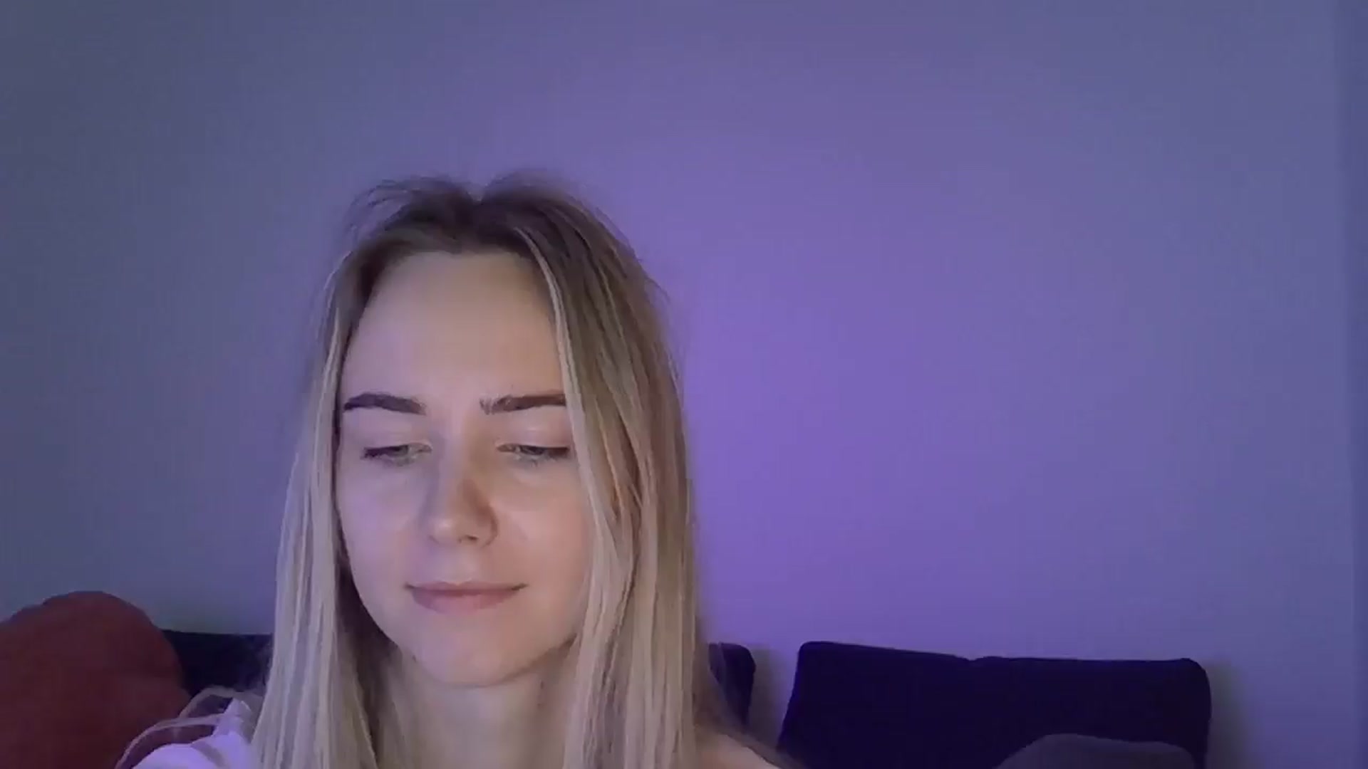 Gallery image thumbnail from Ocean__Soul's myfreecams stream on, 04/21/2025, 09:50 image 18 of 20