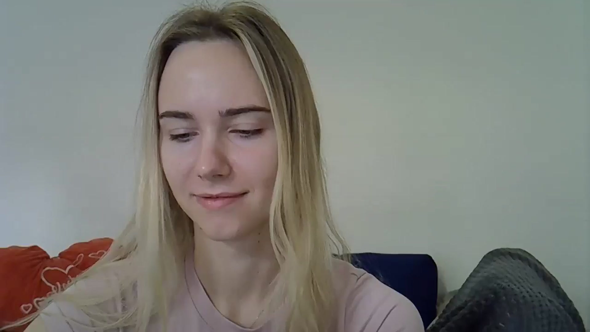 Gallery image thumbnail from Ocean__Soul's myfreecams stream on, 04/22/2025, 08:28 image 5 of 20