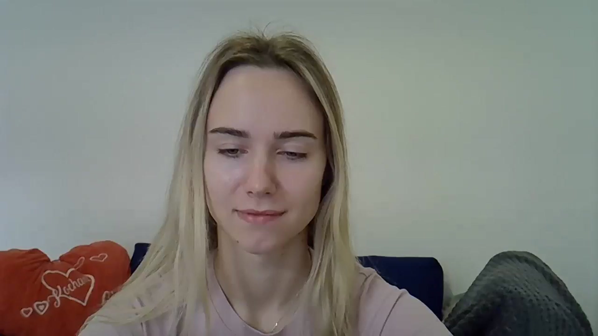 Gallery image thumbnail from Ocean__Soul's myfreecams stream on, 04/22/2025, 08:28 image 4 of 20