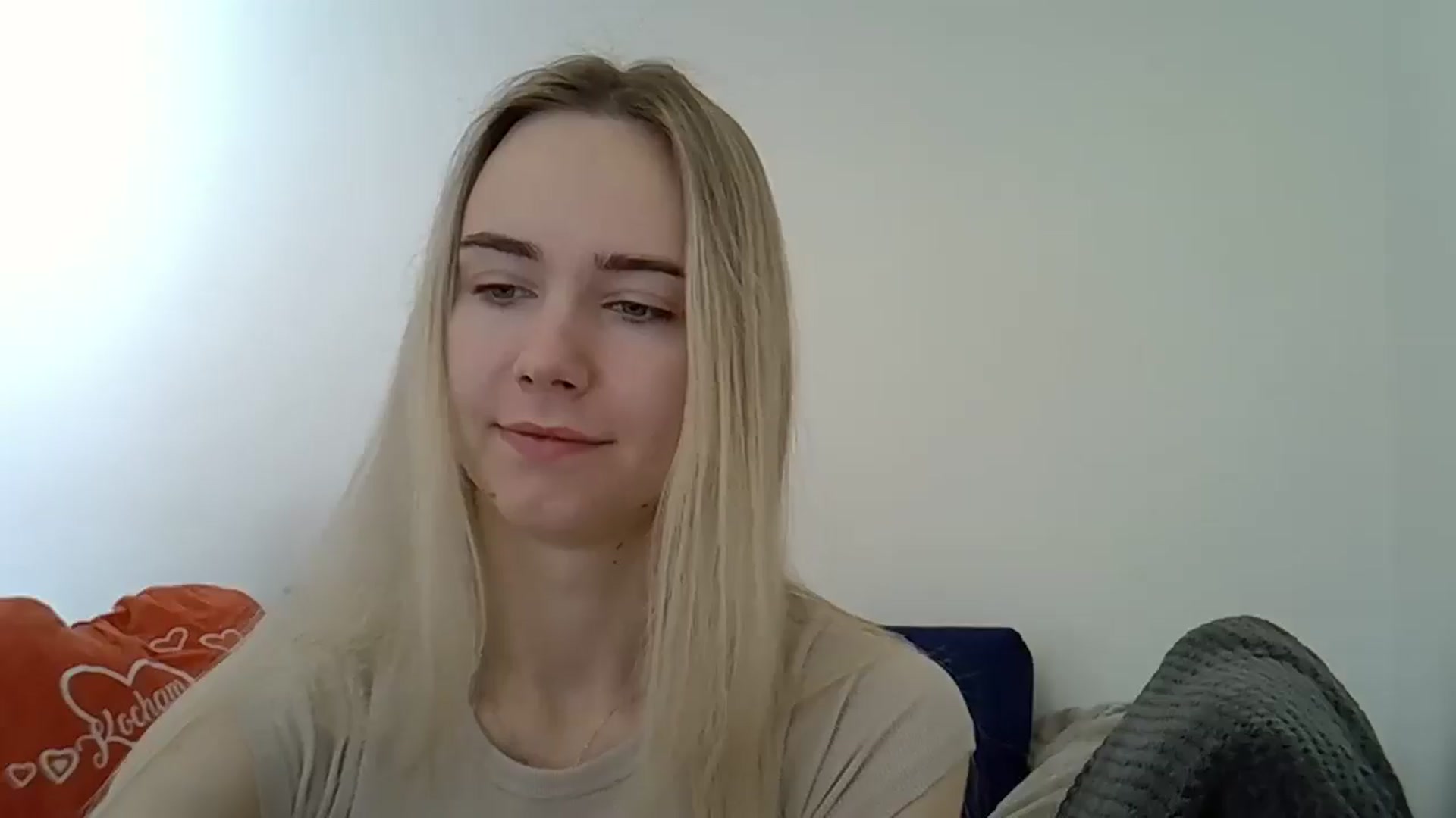 Gallery image thumbnail from Ocean__Soul's myfreecams stream on, 04/24/2025, 06:35 image 15 of 20
