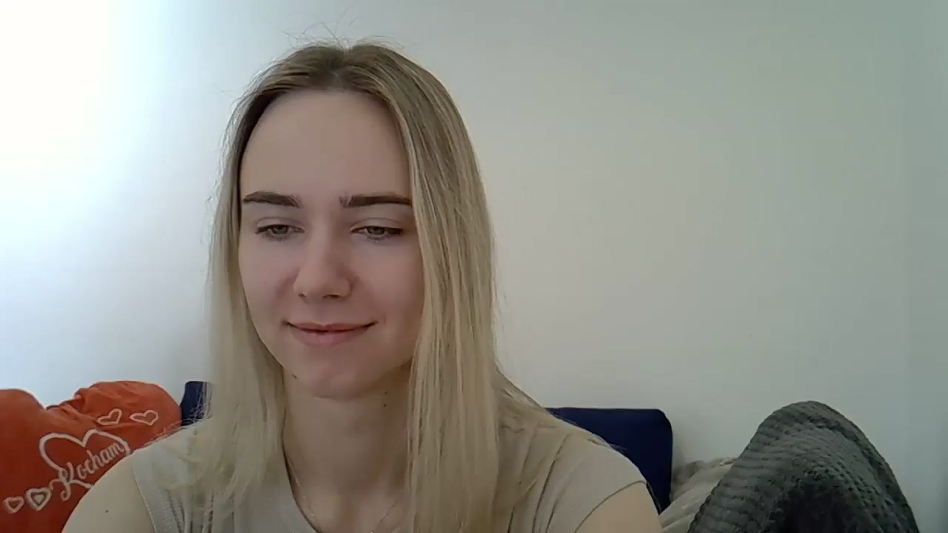 Gallery image thumbnail from Ocean__Soul's myfreecams stream on, 04/24/2025, 06:35 image 17 of 20