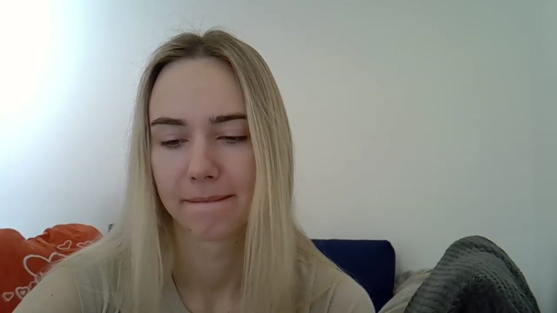 Gallery image thumbnail from Ocean__Soul's myfreecams stream on, 04/24/2025, 06:35 image 13 of 20