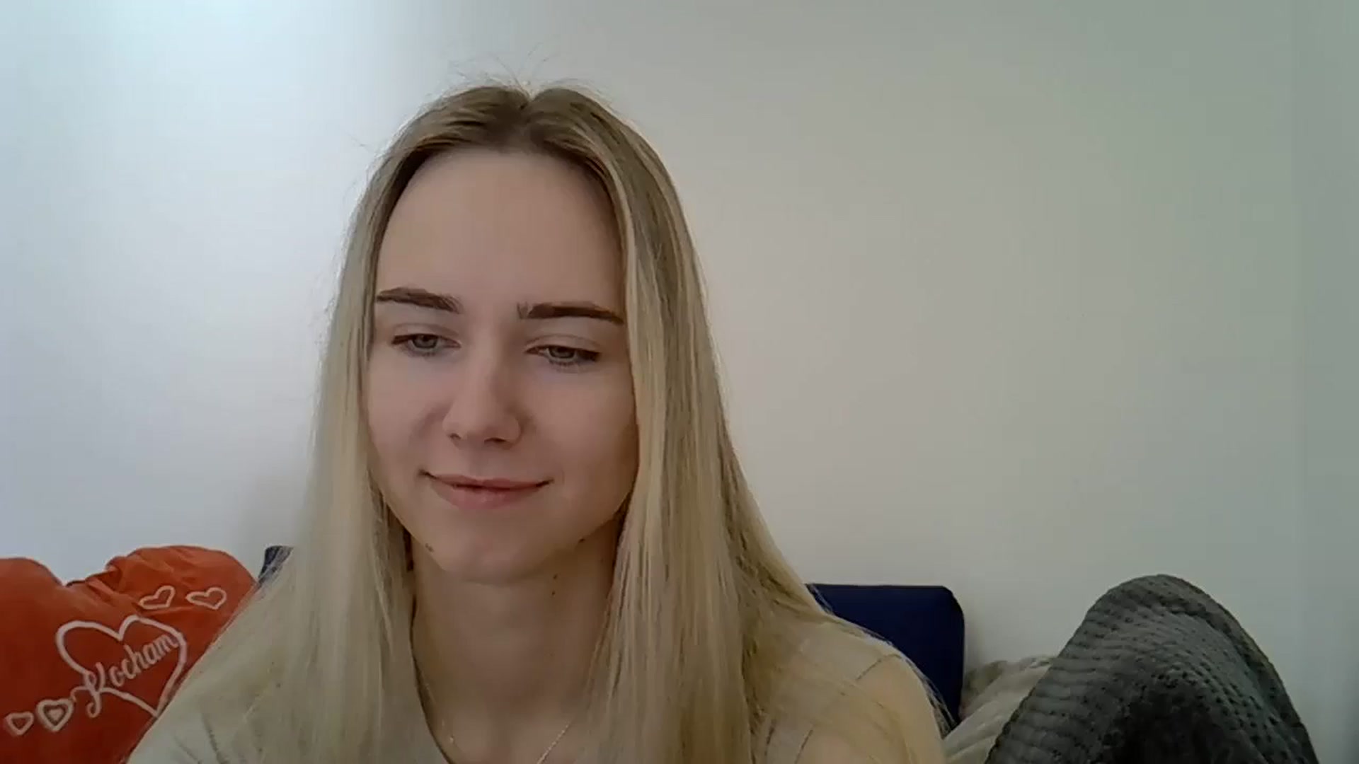 Gallery image thumbnail from Ocean__Soul's myfreecams stream on, 04/24/2025, 07:07 image 11 of 20
