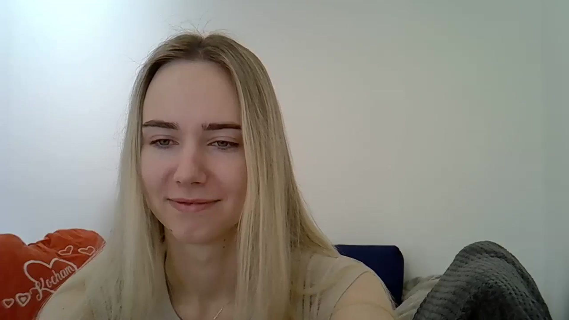 Gallery image thumbnail from Ocean__Soul's myfreecams stream on, 04/24/2025, 07:07 image 4 of 20
