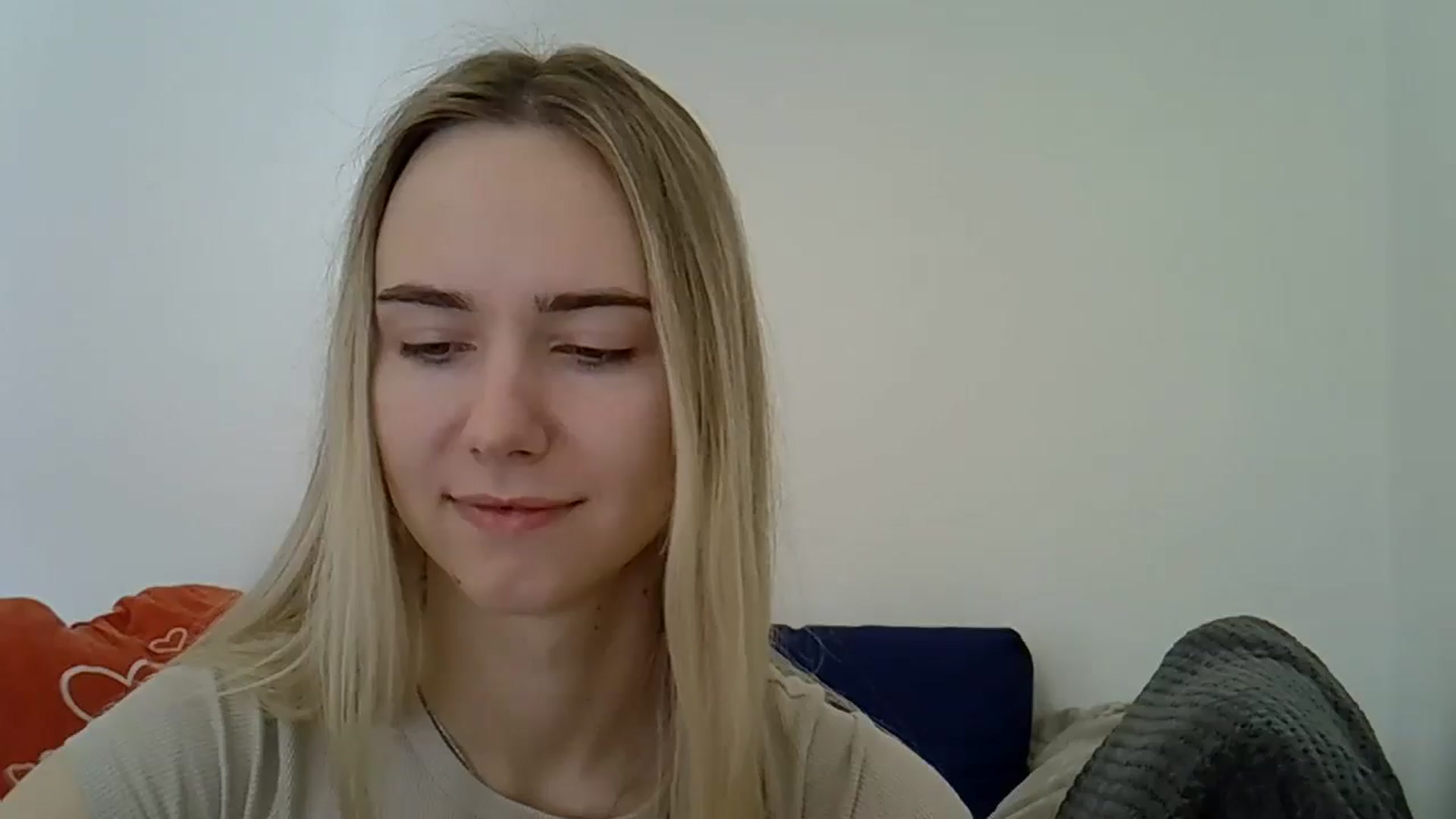 Gallery image thumbnail from Ocean__Soul's myfreecams stream on, 04/24/2025, 07:28 image 10 of 20
