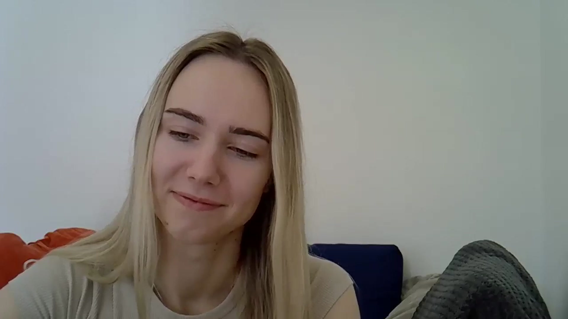 Gallery image thumbnail from Ocean__Soul's myfreecams stream on, 04/24/2025, 07:28 image 14 of 20