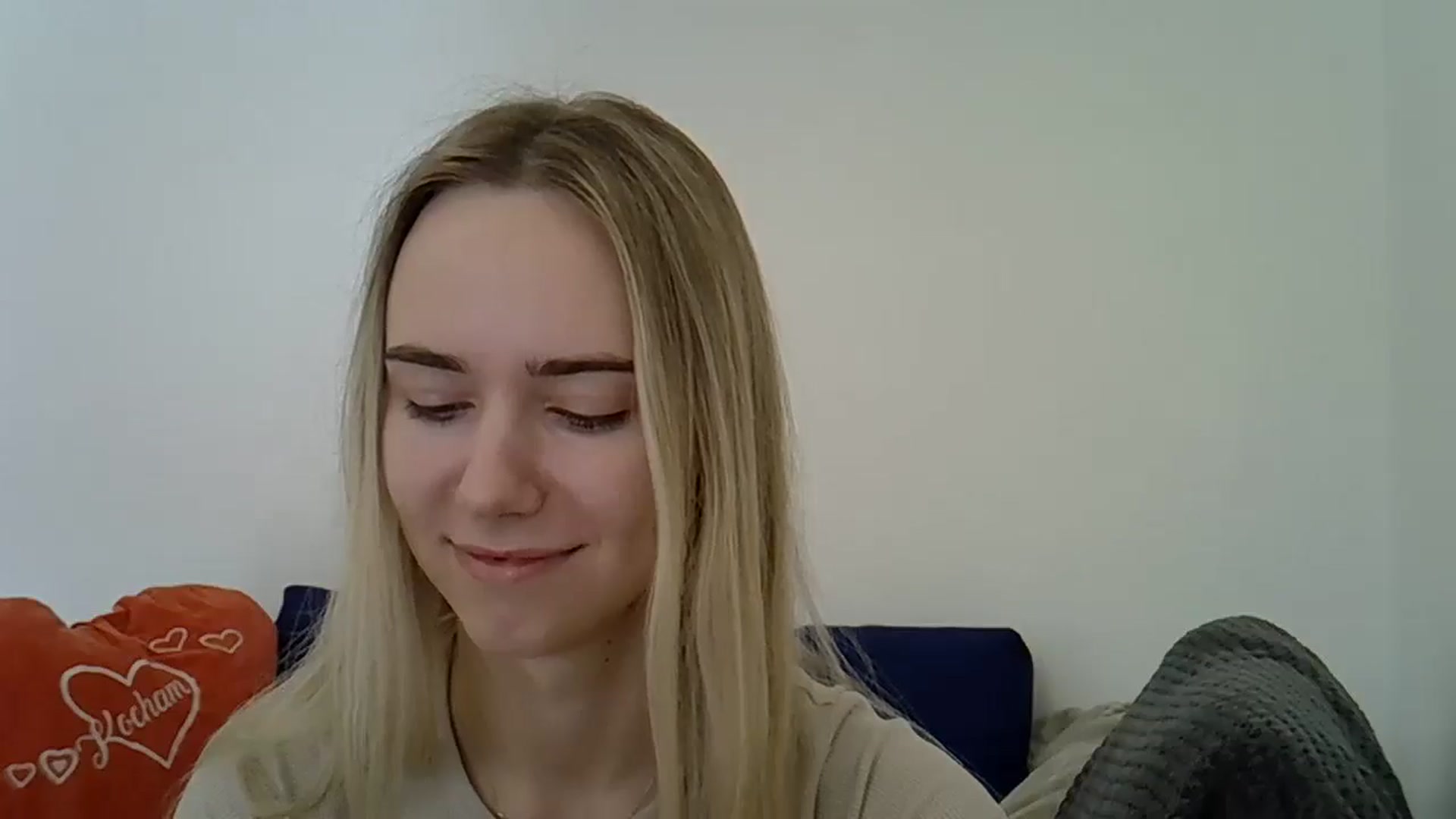 Gallery image thumbnail from Ocean__Soul's myfreecams stream on, 04/24/2025, 07:28 image 17 of 20