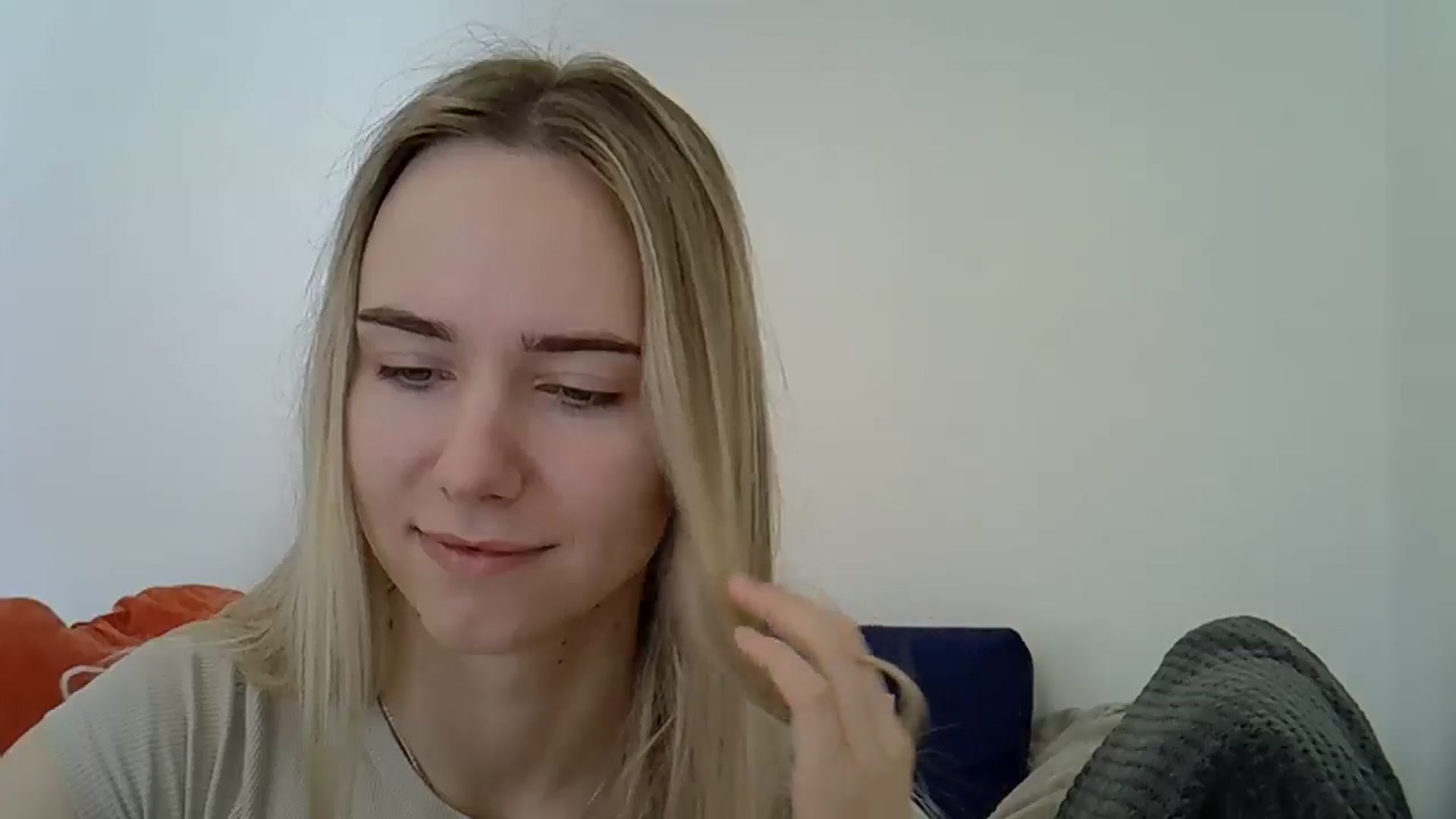 Gallery image thumbnail from Ocean__Soul's myfreecams stream on, 04/24/2025, 07:28 image 8 of 20