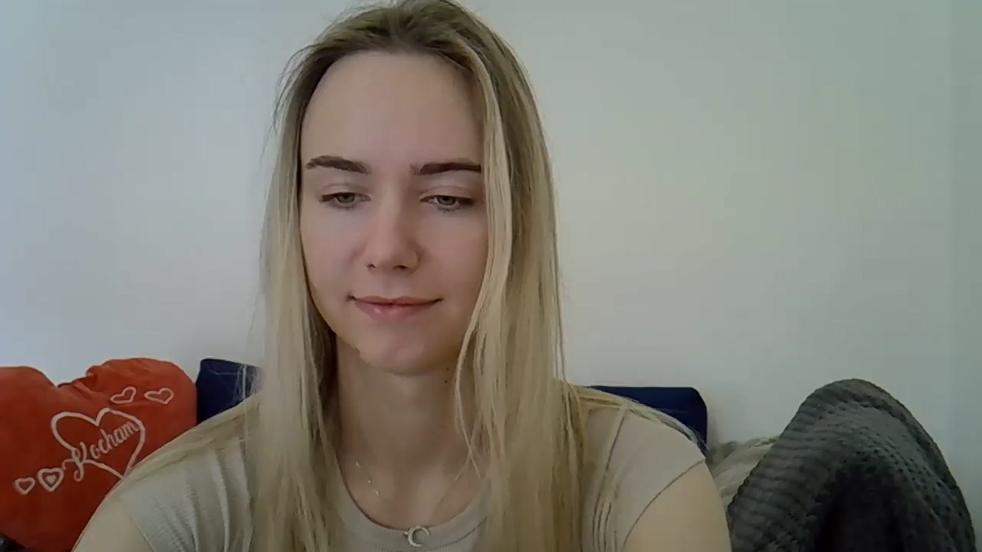 Gallery image thumbnail from Ocean__Soul's myfreecams stream on, 04/24/2025, 09:17 image 13 of 20