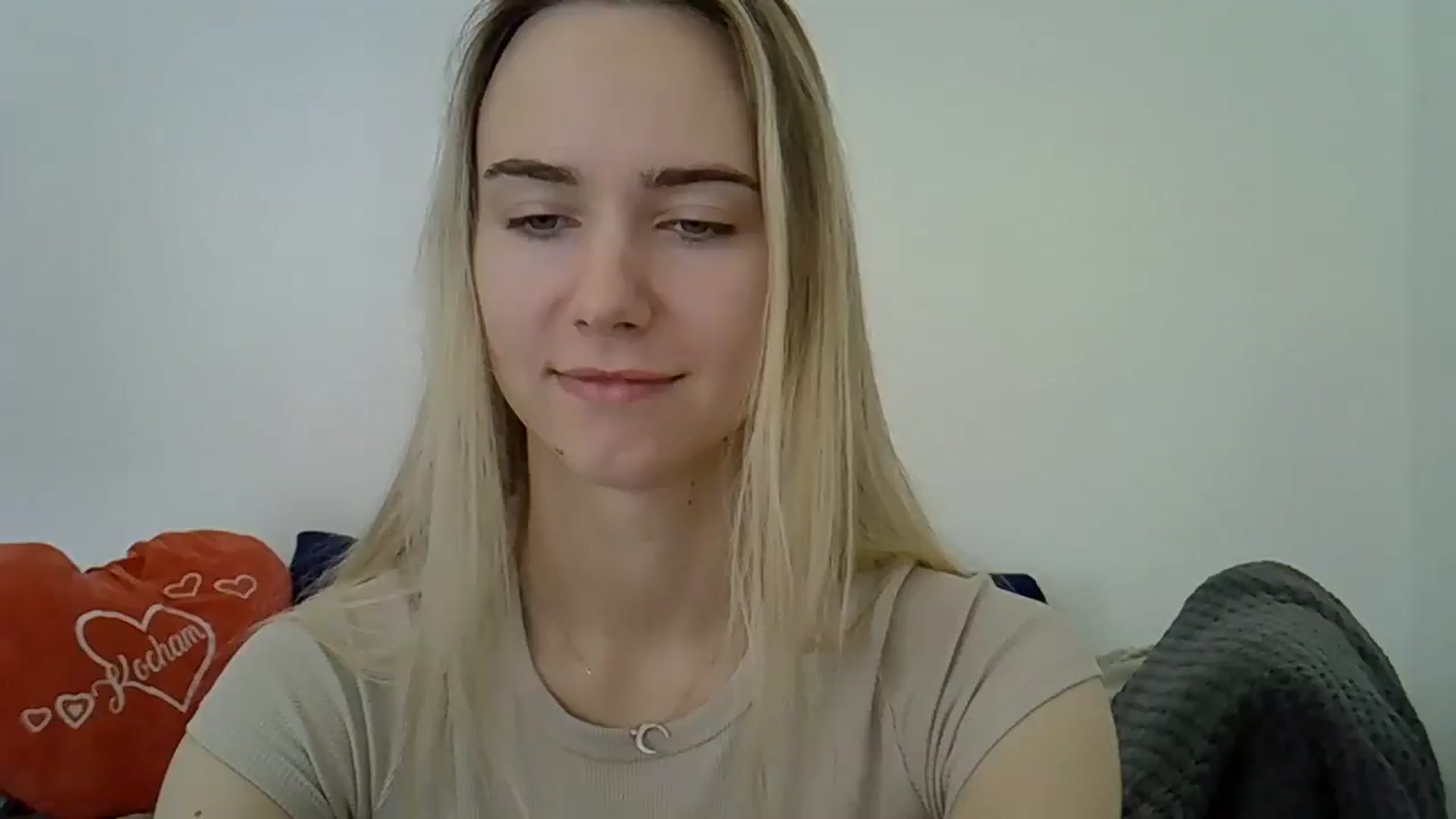 Gallery image thumbnail from Ocean__Soul's myfreecams stream on, 04/24/2025, 09:17 image 11 of 20