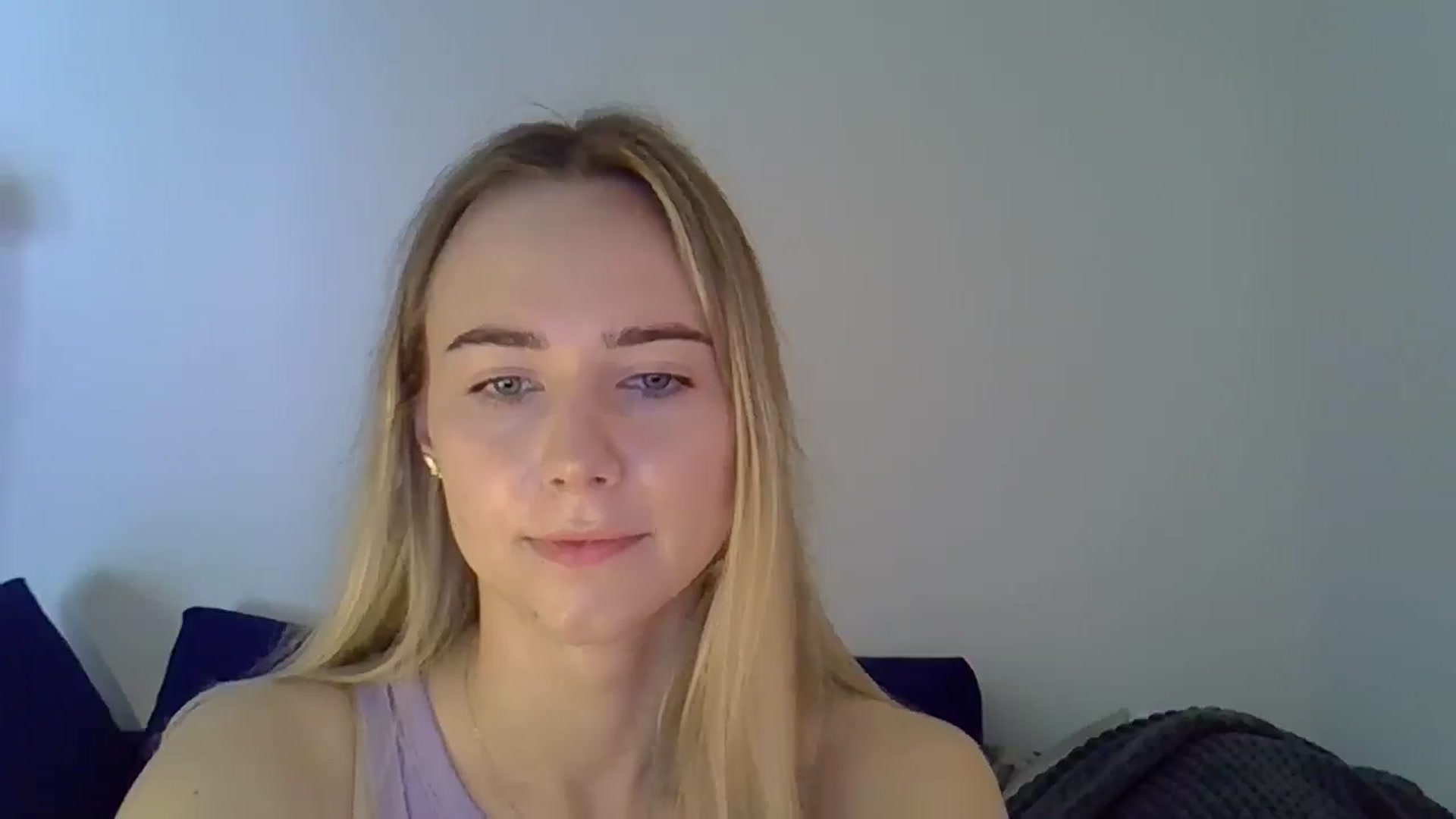 Gallery image thumbnail from Ocean__Soul's myfreecams stream on, 04/26/2025, 10:15 image 18 of 20