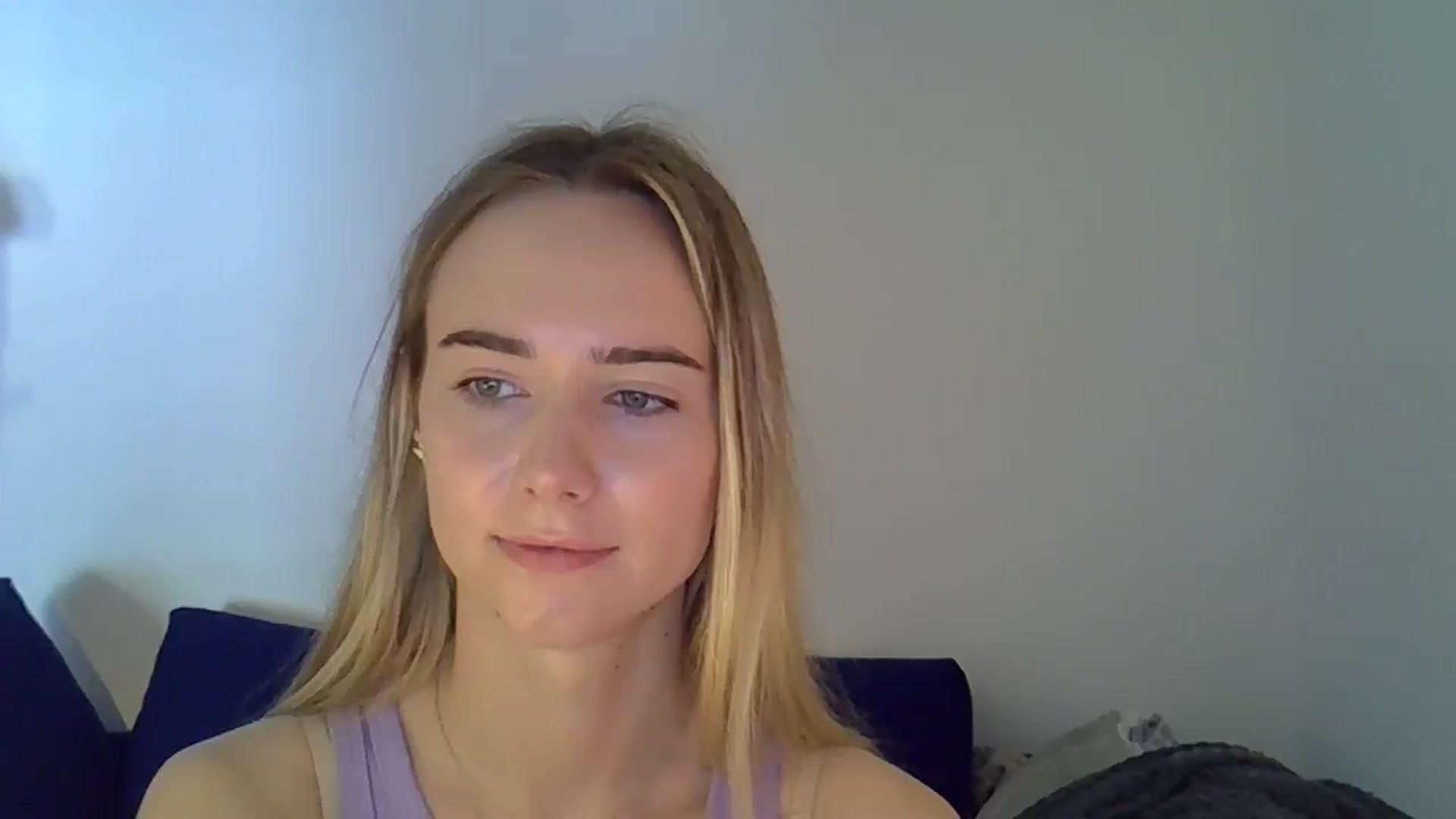 Gallery image thumbnail from Ocean__Soul's myfreecams stream on, 04/26/2025, 12:32 image 5 of 20