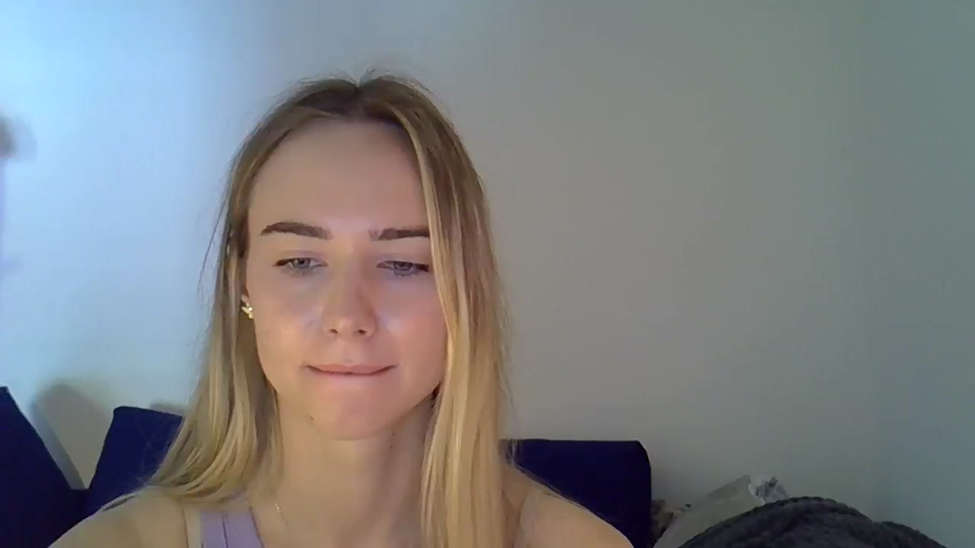 Gallery image thumbnail from Ocean__Soul's myfreecams stream on, 04/26/2025, 12:32 image 12 of 20