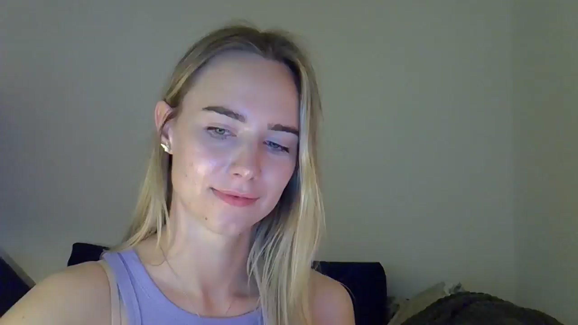 Gallery image thumbnail from Ocean__Soul's myfreecams stream on, 04/26/2025, 18:18 image 1 of 20