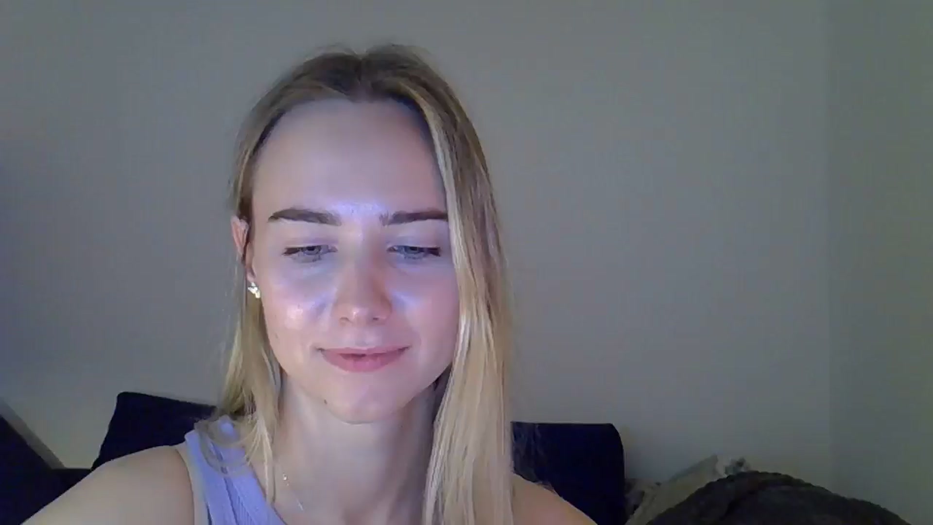 Gallery image thumbnail from Ocean__Soul's myfreecams stream on, 04/26/2025, 18:18 image 8 of 20