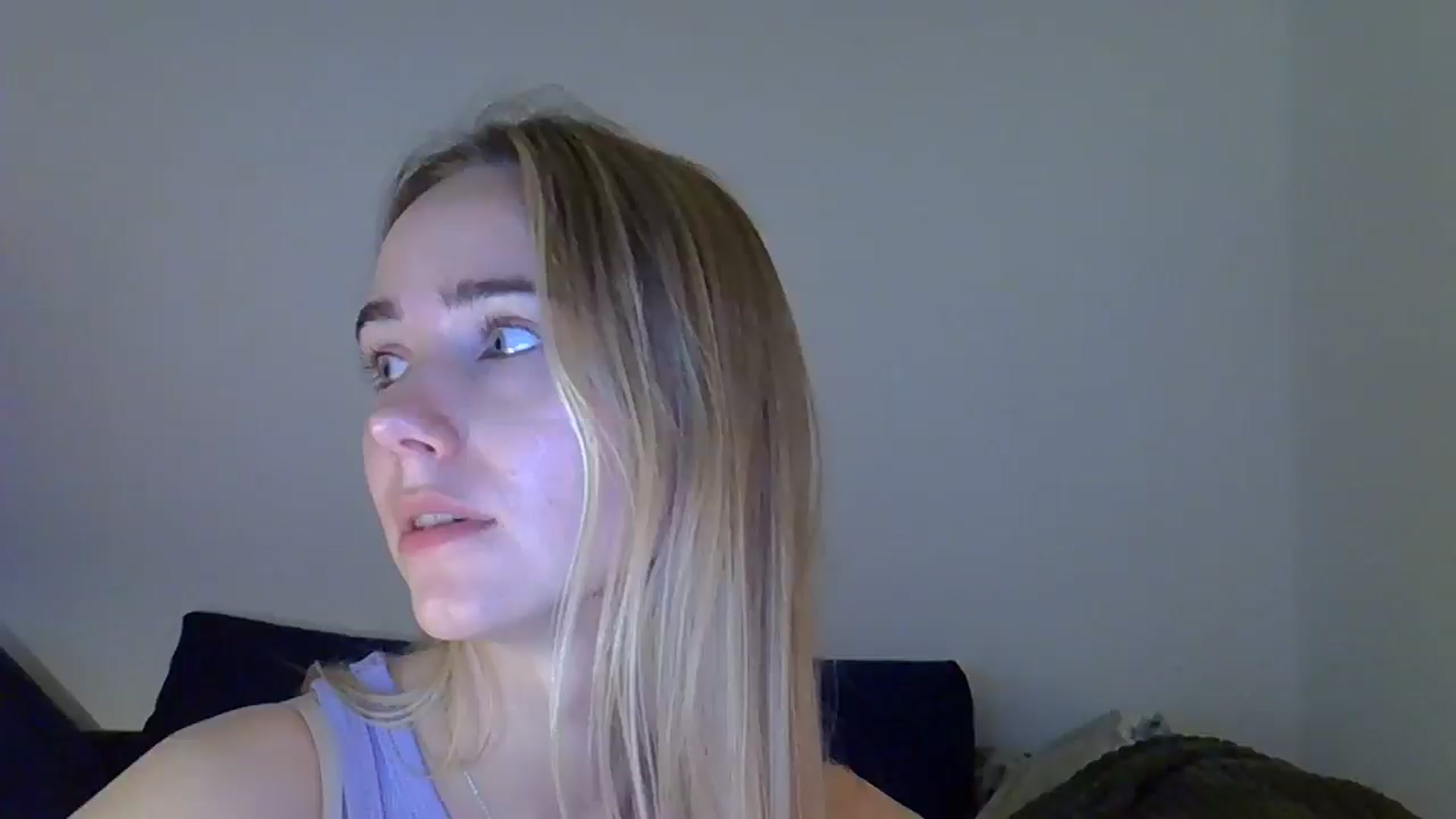 Gallery image thumbnail from Ocean__Soul's myfreecams stream on, 04/26/2025, 18:18 image 2 of 20