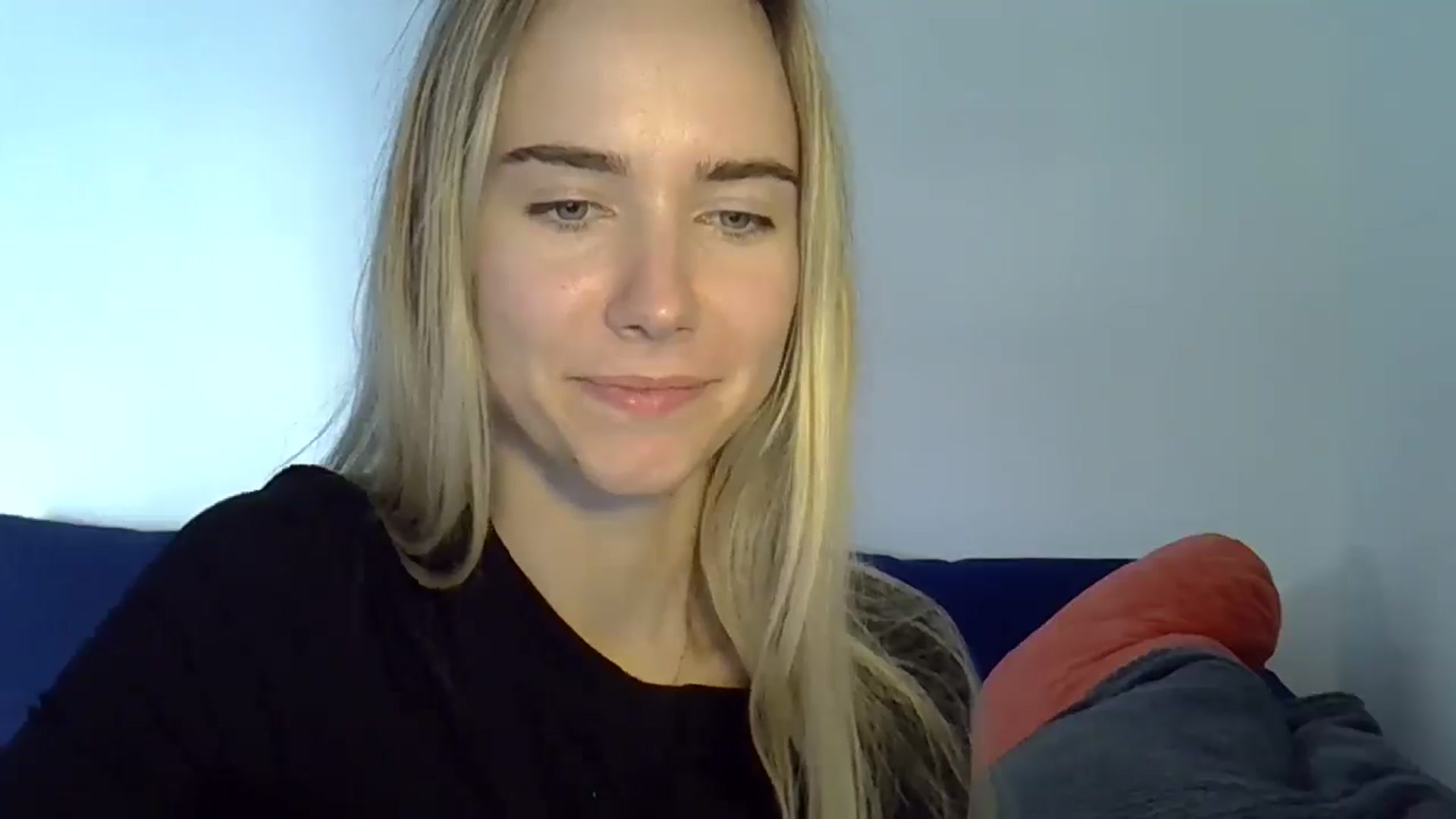 Gallery image thumbnail from Ocean__Soul's myfreecams stream on, 04/28/2025, 14:40 image 2 of 20