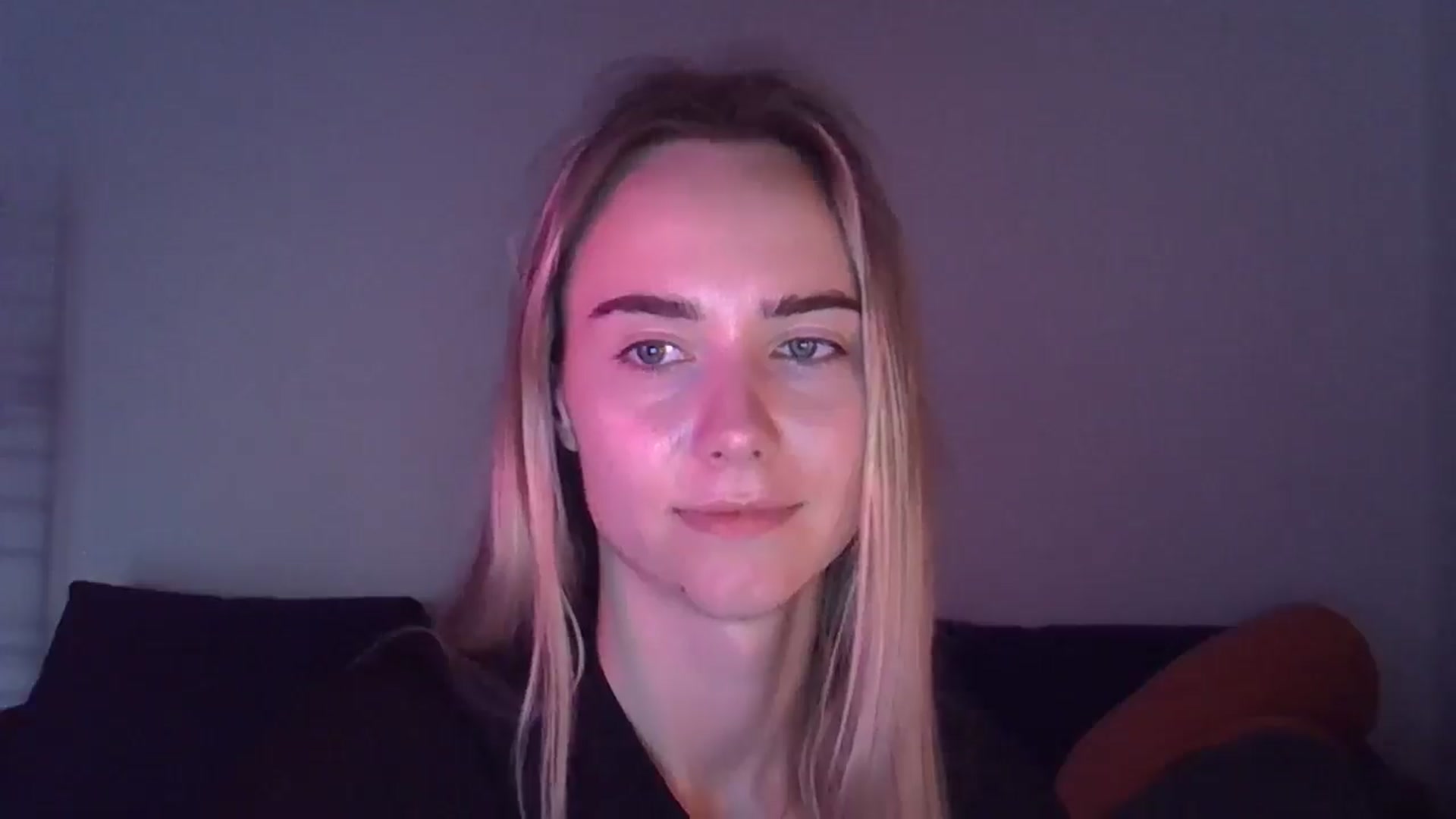 Gallery image thumbnail from Ocean__Soul's myfreecams stream on, 04/28/2025, 18:11 image 16 of 20