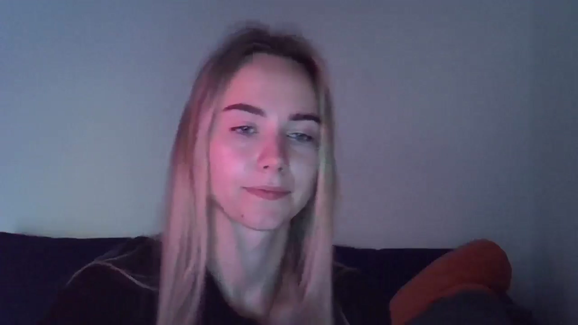 Gallery image thumbnail from Ocean__Soul's myfreecams stream on, 04/28/2025, 18:11 image 13 of 20
