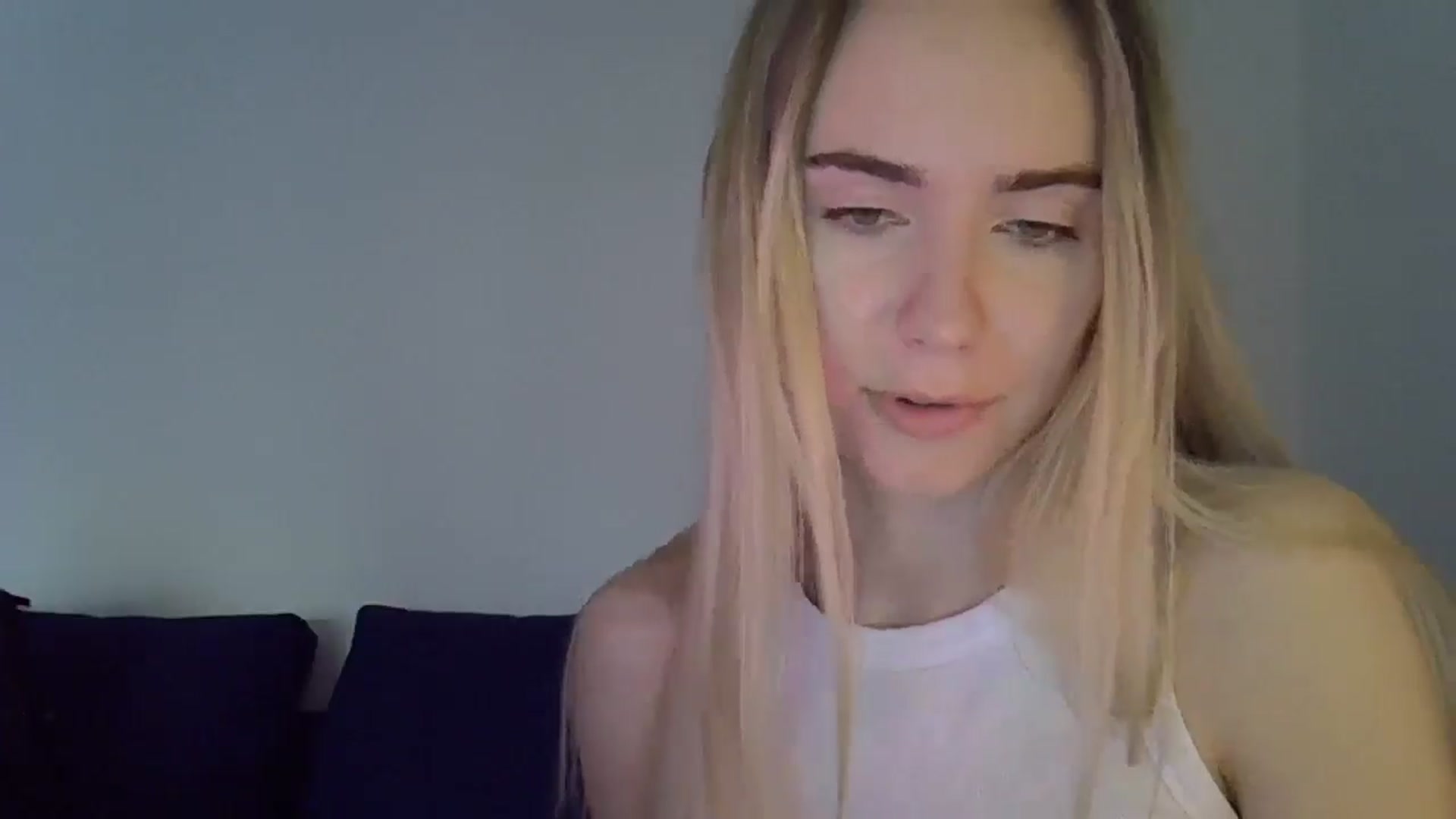 Gallery image thumbnail from Ocean__Soul's myfreecams stream on, 04/29/2025, 17:35 image 12 of 20
